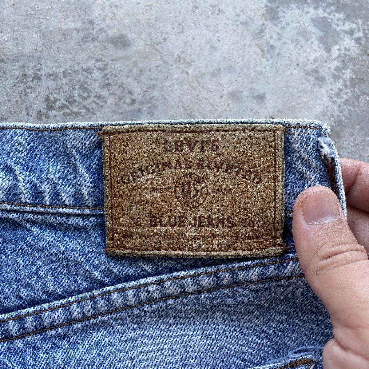 Levi's Vintage Levi’s Big E Distressed Faded Denim Jeans Pants W30 Size US 30 / EU 46 - 11 Thumbnail