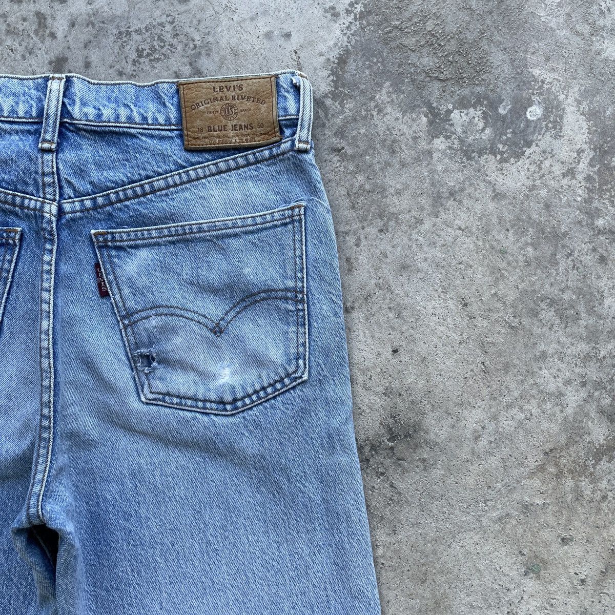 Levi's Vintage Levi’s Big E Distressed Faded Denim Jeans Pants W30 Size US 30 / EU 46 - 17 Thumbnail
