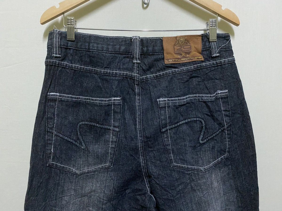 Cartoon Network Lot29 Bugs Bunny Thrashed Jeans Size US 32 / EU 48 - 7 Thumbnail