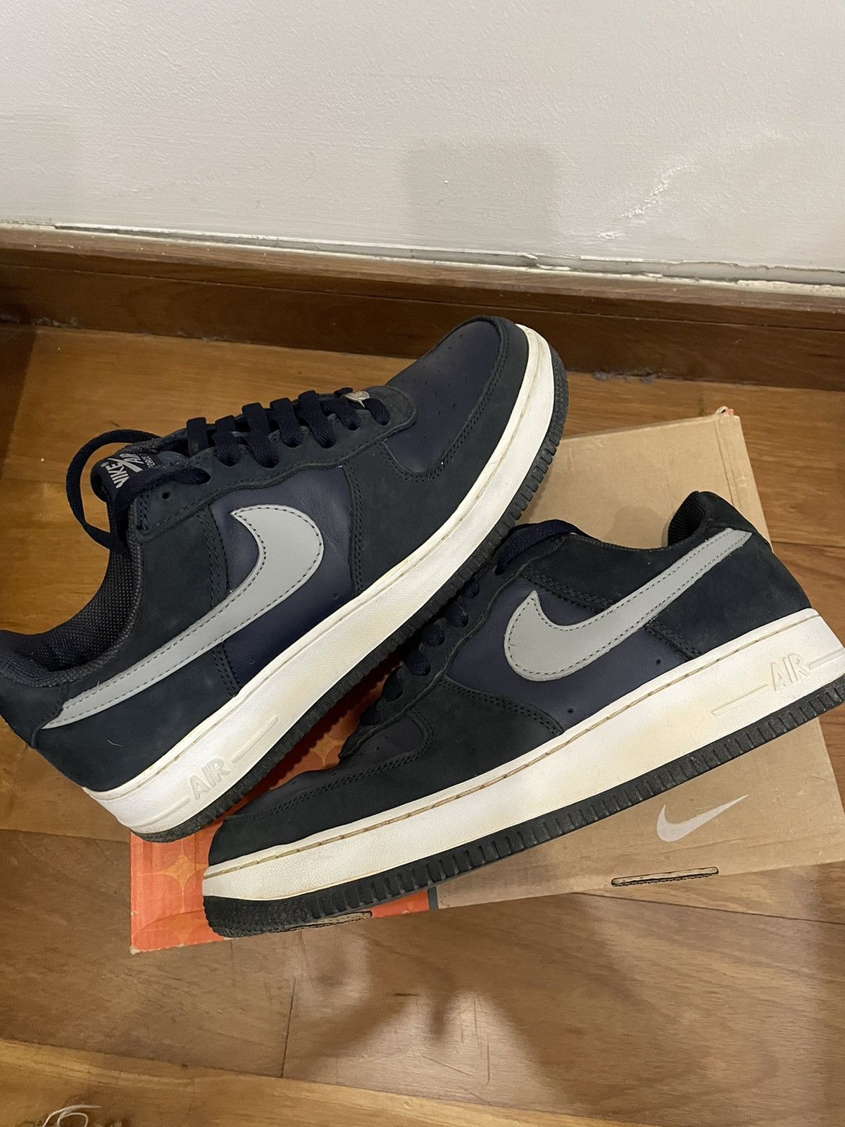 Nike Air Force 1 “Hustlers” Size US 10.5 / EU 43-44 - 1 Thumbnail