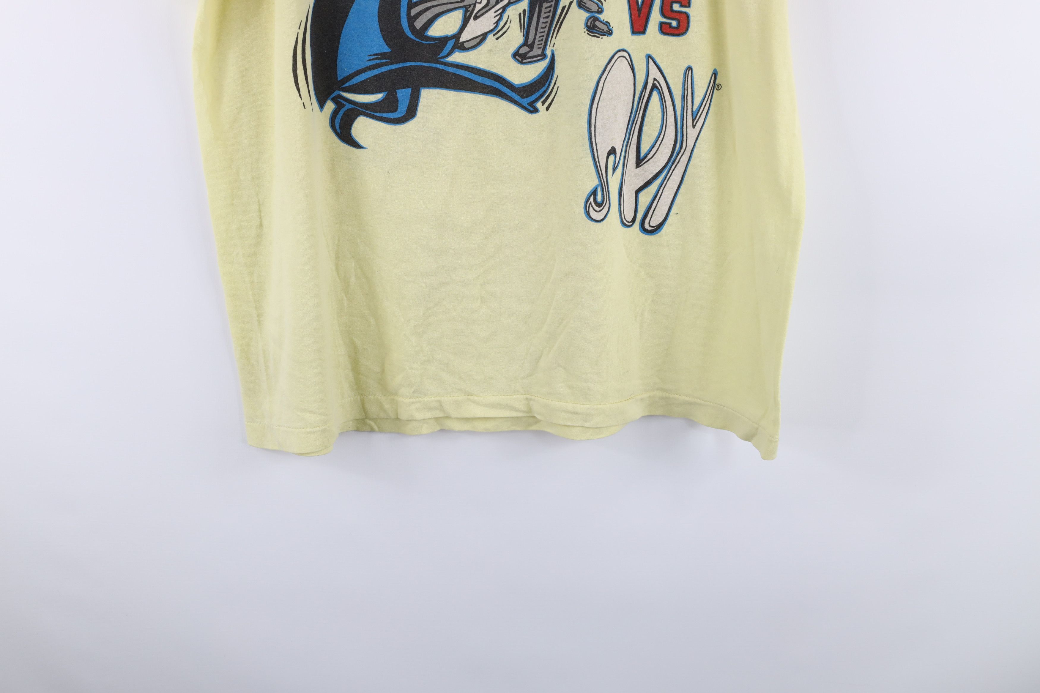 Vintage Vintage 80s Mad Magazine Spy vs Spy Double Sided T-Shirt Size US XL / EU 56 / 4 - 3 Thumbnail