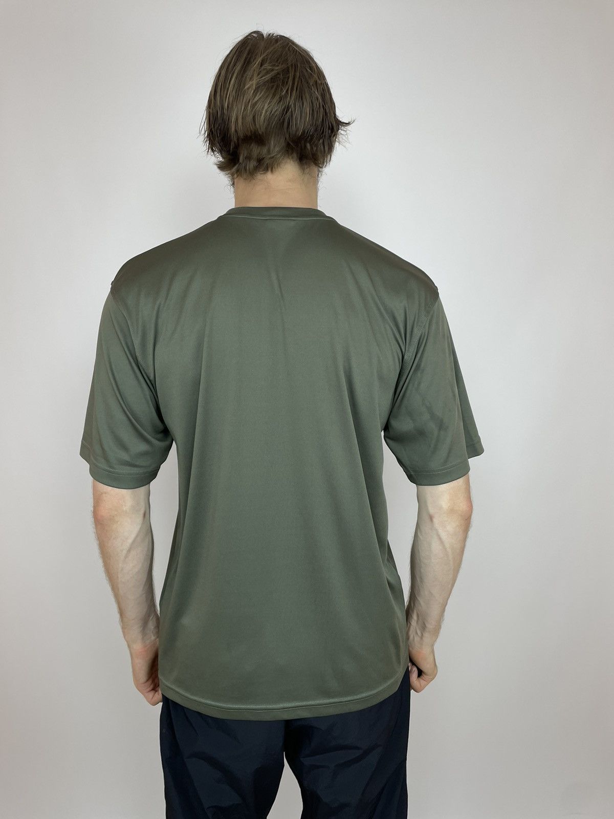 Vintage NIKE Vintage T-shirt Skateboarding style Mens 2XL Size US XXL / EU 58 / 5 - 4 Thumbnail
