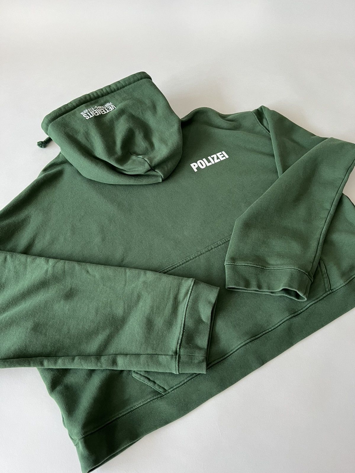 Champion × Vetements Vetements Polizei Hoodie Size US M / EU 48-50 / 2 - 3 Thumbnail