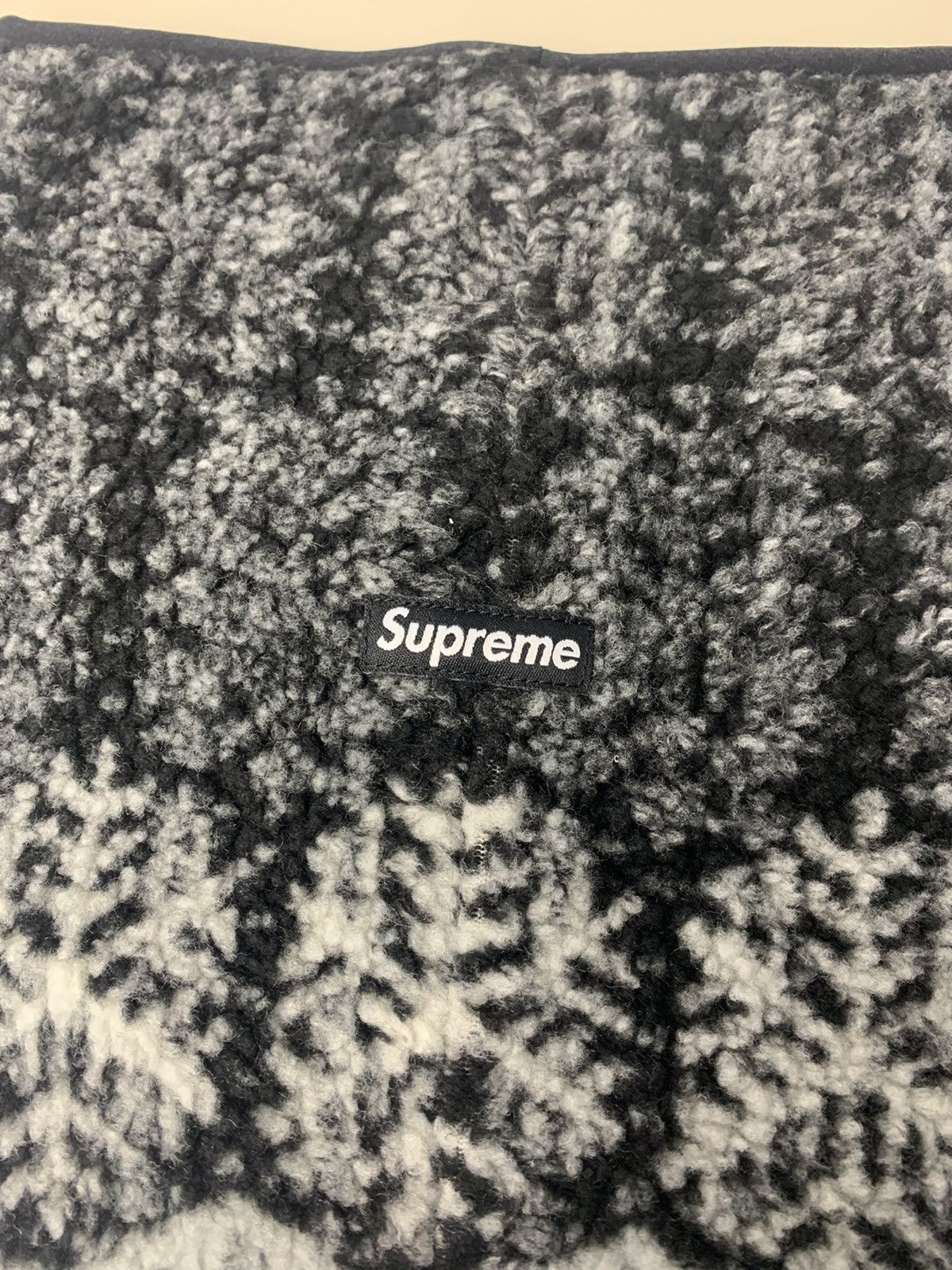 Polartec × Supreme 2018 Supreme Snowflake Polartec Neck Gaiter Mask Black Grey Size ONE SIZE - 4 Thumbnail