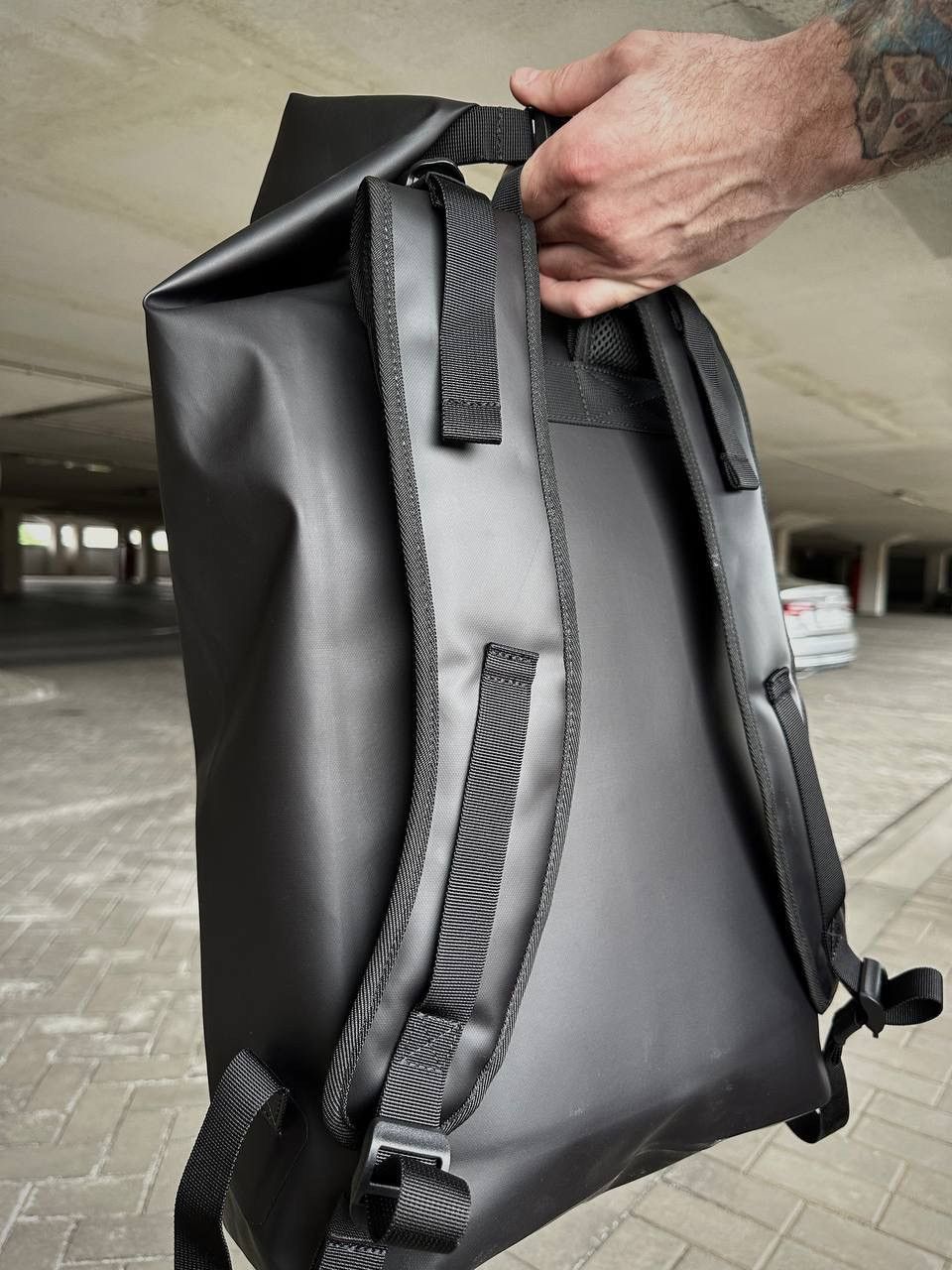 Kanye West Yzy -Gap -Balenciaga dry bag Size ONE SIZE - 5 Thumbnail