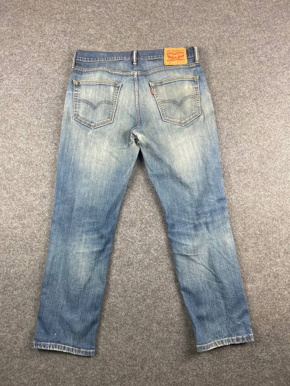 Levi's levis 541 athletic fit distressed denim Size US 35 - 2 Thumbnail
