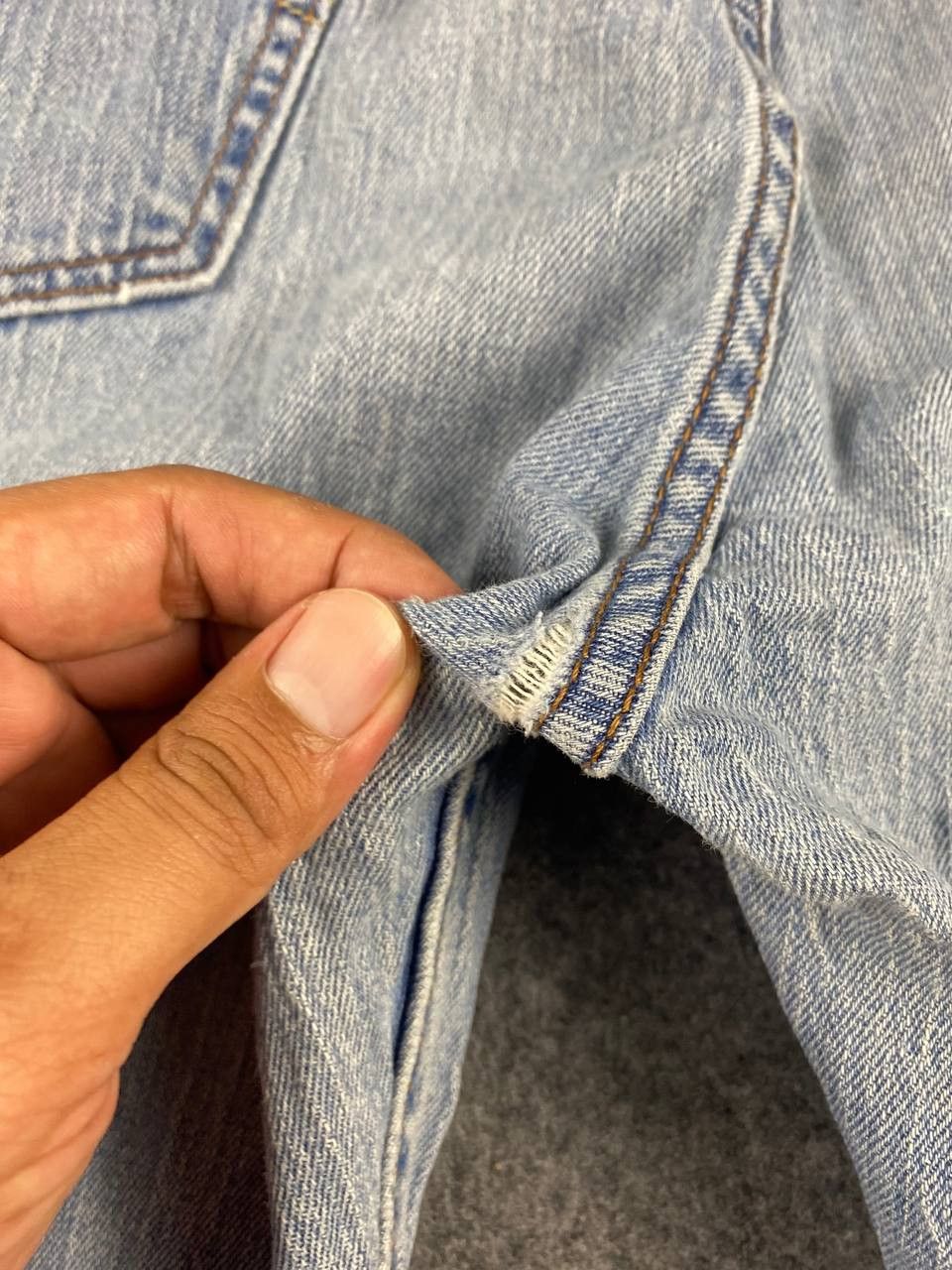 Levi's vintage levis 559 relaxed straight distressed denim Size US 42 / EU 58 - 7 Thumbnail
