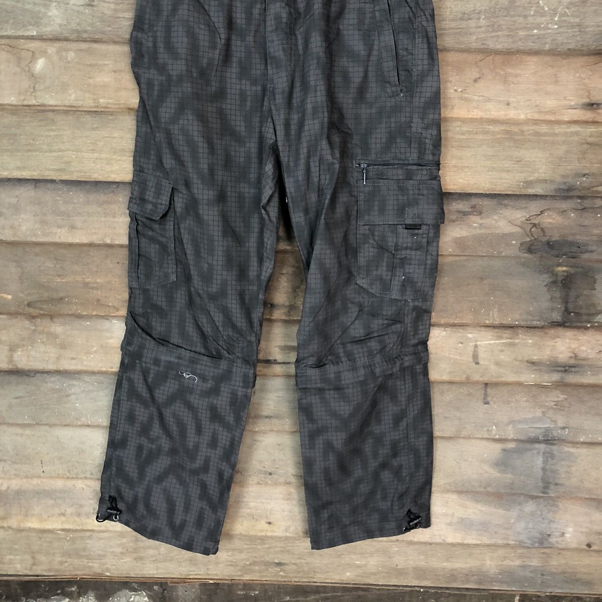 Japanese Brand Black pattern multipocket tactical utility Cargo Pants #4472 Size US 33 - 3 Thumbnail