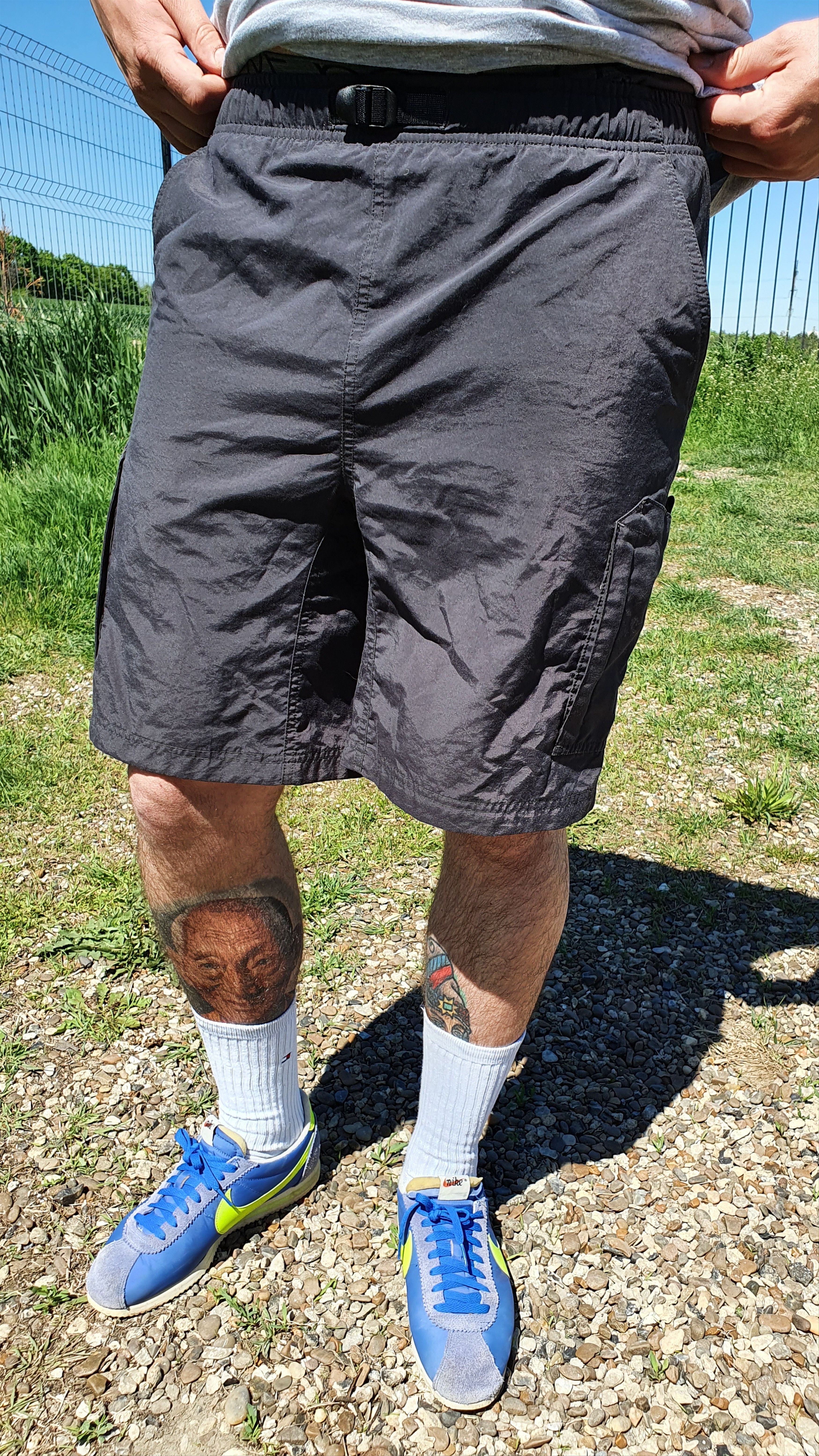 Nike × Nike ACG Tactical Nike ACG Cargo 6 pockets nylon shorts Size US 32 / EU 48 - 2 Thumbnail