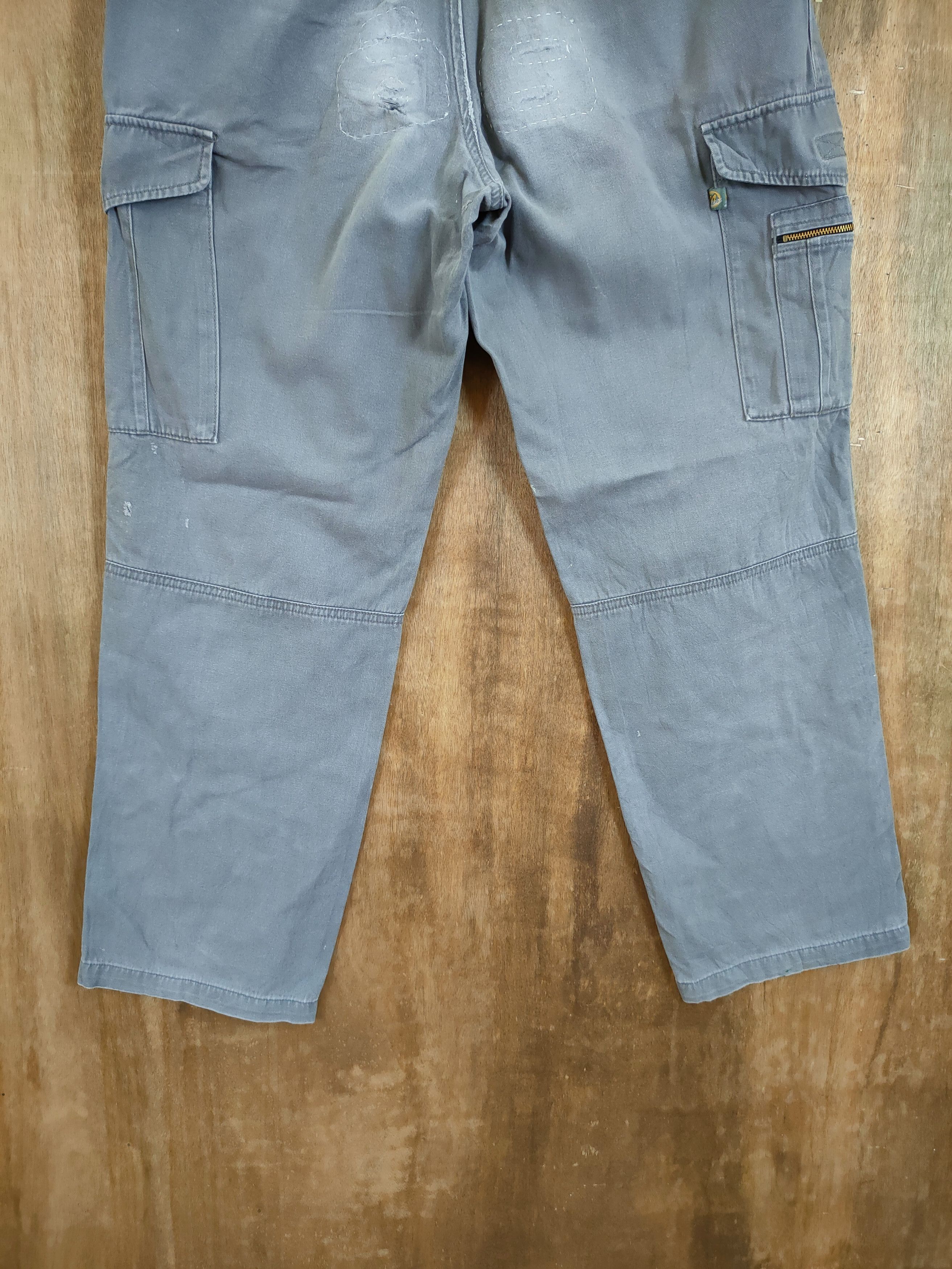 Japanese Brand Japan distressed thrashed utility cargo pants #46-696 Size US 33 - 7 Thumbnail