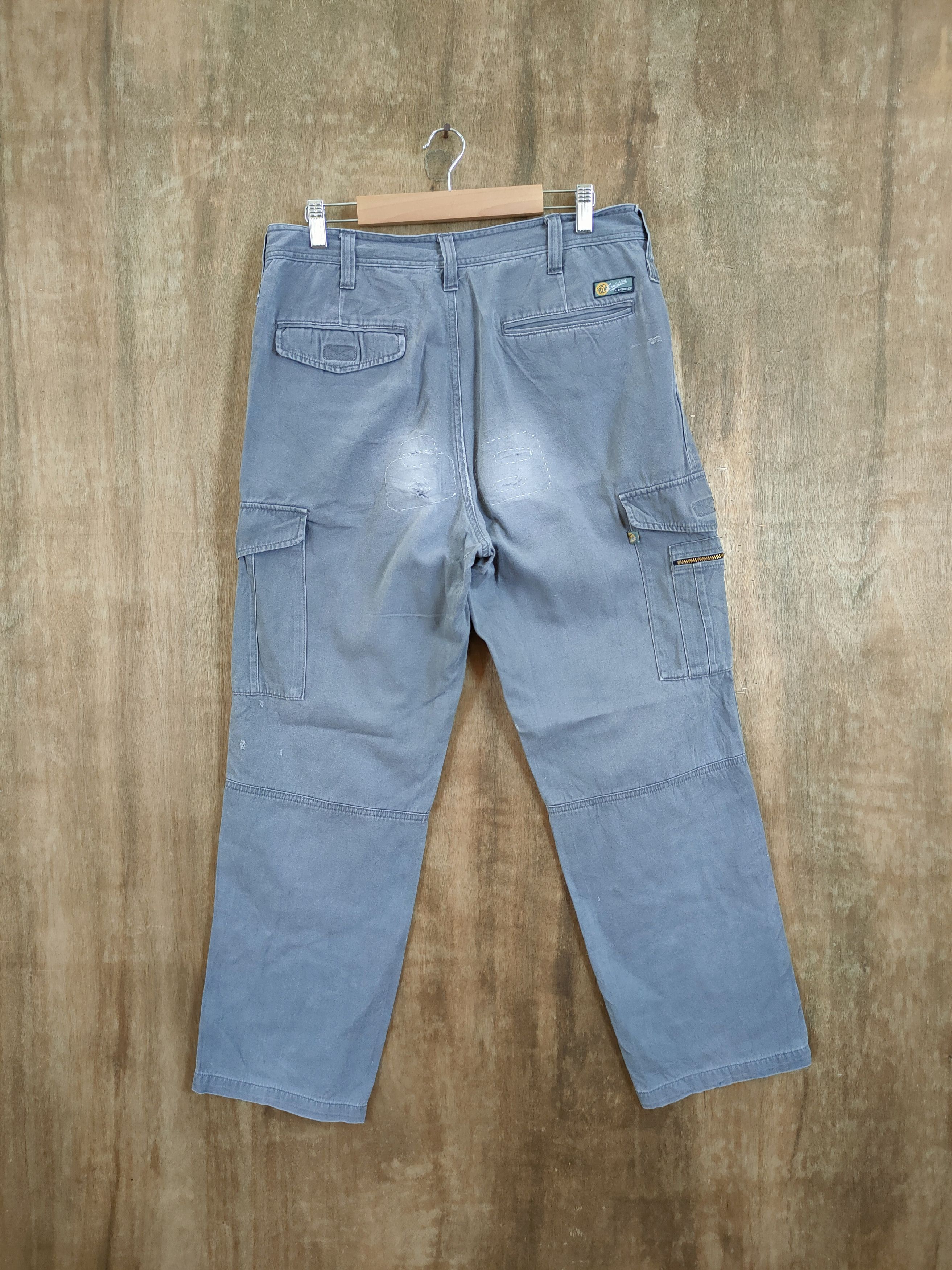 Japanese Brand Japan distressed thrashed utility cargo pants #46-696 Size US 33 - 6 Thumbnail