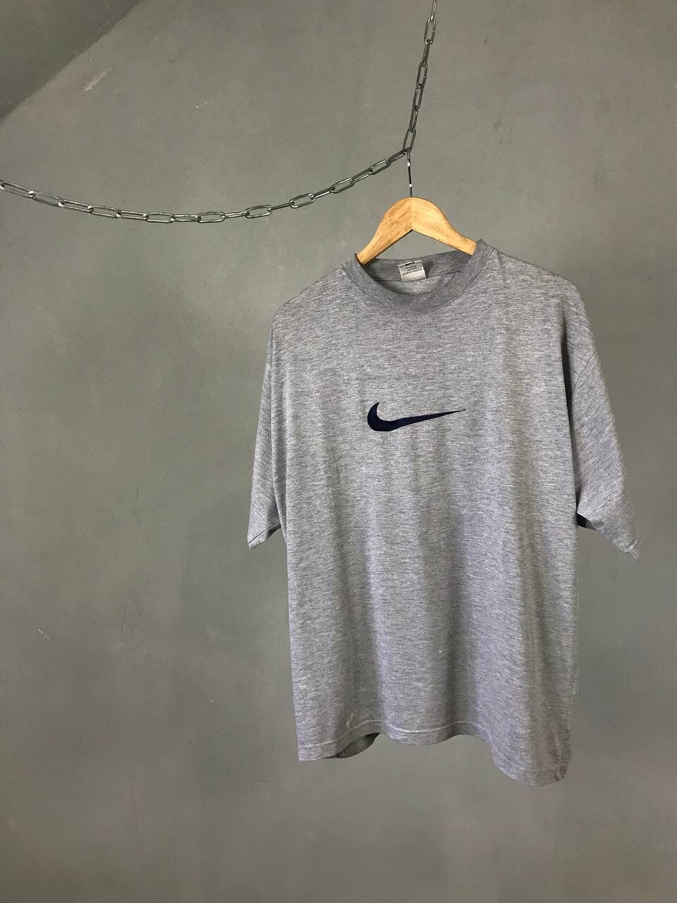 Nike × Vintage Nike Swoosh Streetwear Center Logo Vintage Tee Size US XL / EU 56 / 4 - 1 Thumbnail