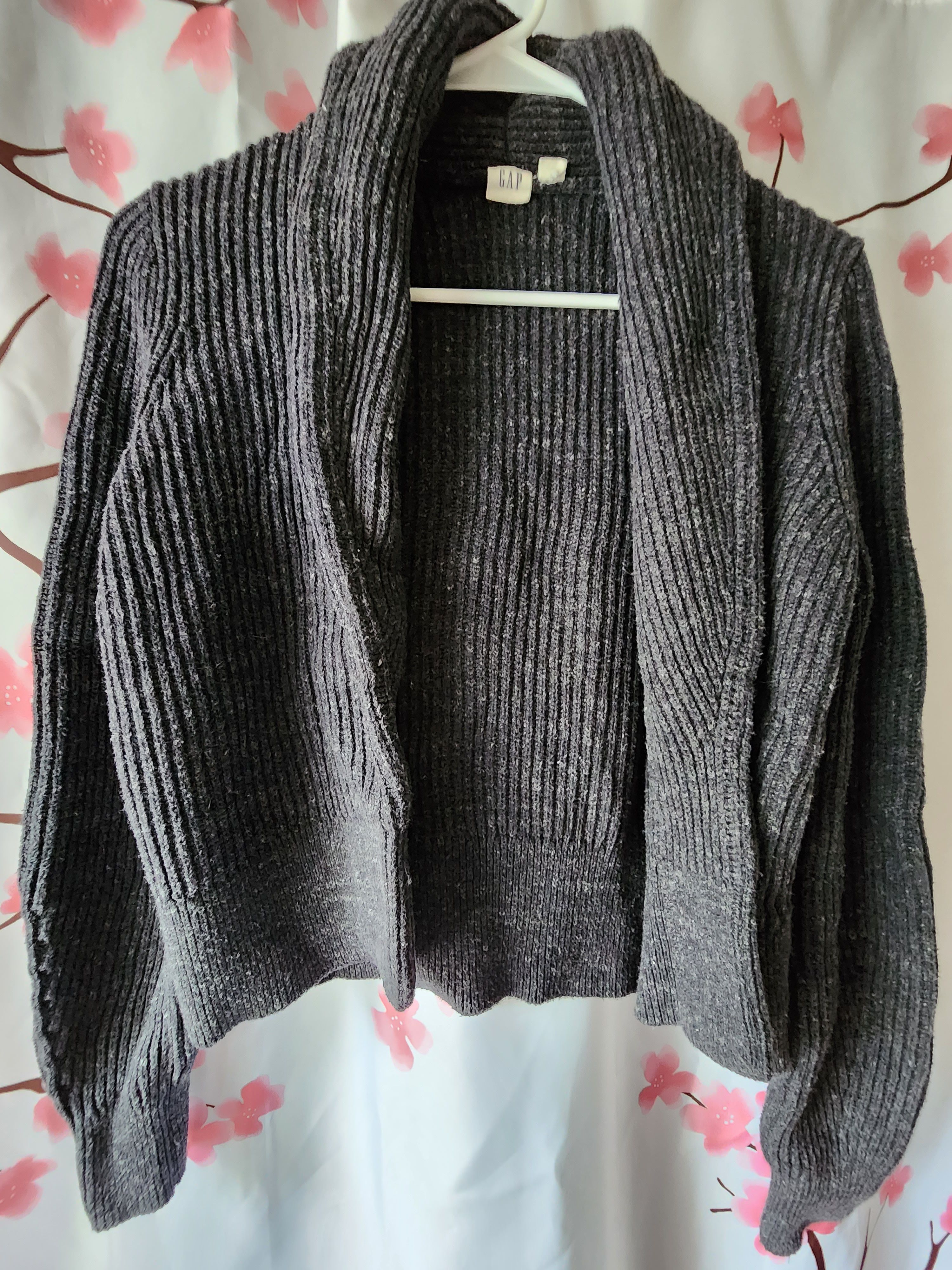 Gap Women's GAP True Black Cardigan Sweater Size XS Size XS / US 0-2 / IT 36-38 - 1 Thumbnail