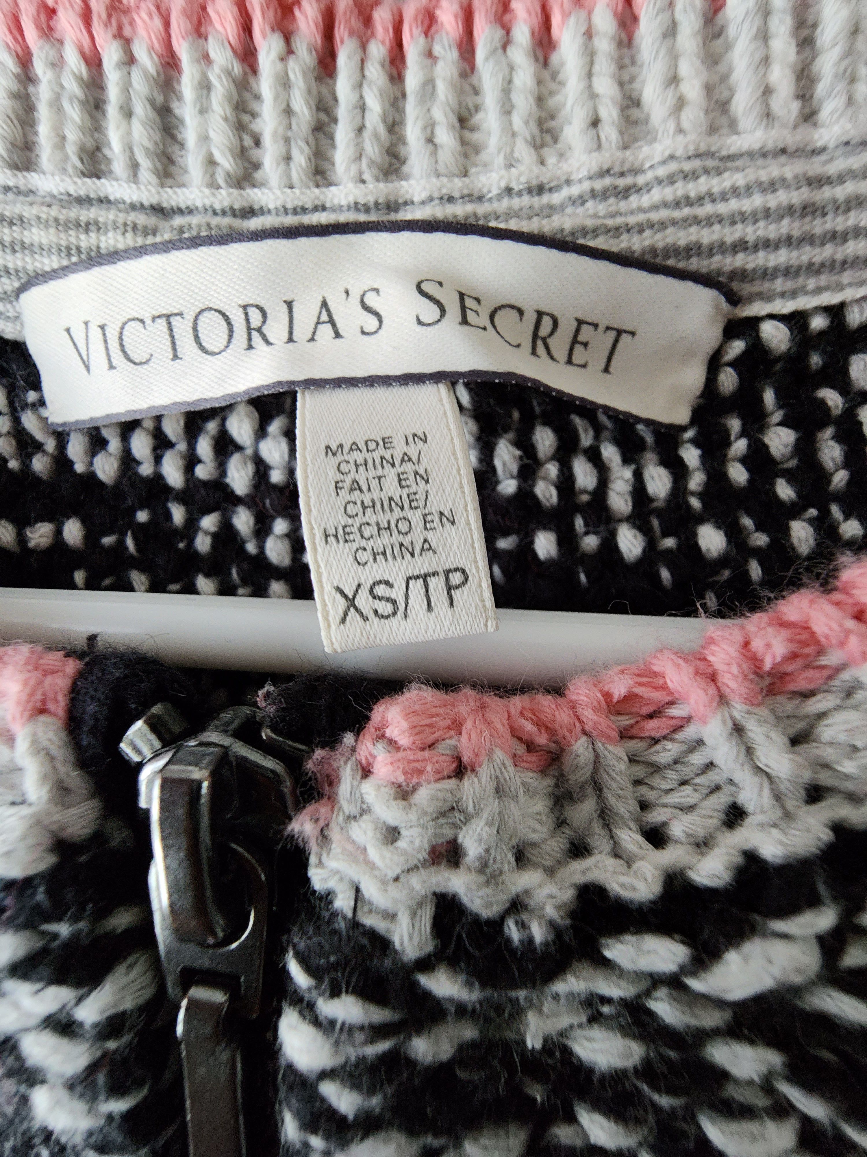 Victoria's Secret Victoria's Secret Black White Zip Up Bomber Sweater Size XS Size XS / US 0-2 / IT 36-38 - 2 Thumbnail