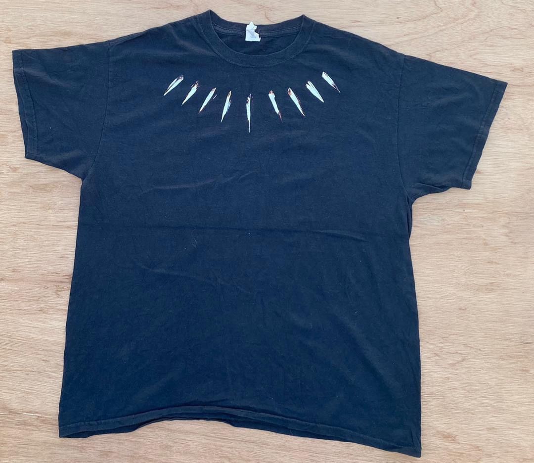 vintage tee black panther B18