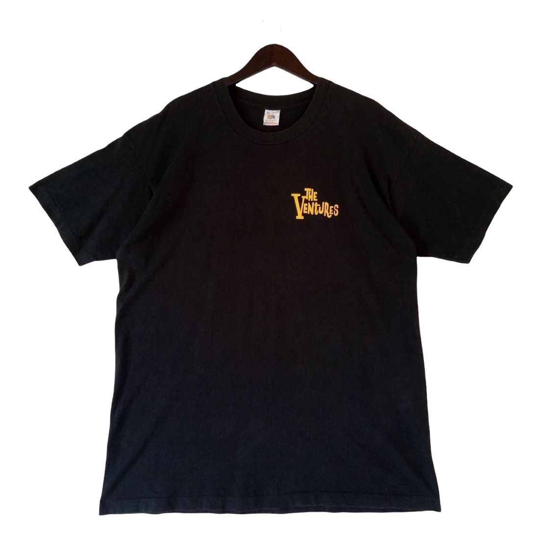 Band Tees VINTAGE THE VENTURES instrumental rock band promo tee shirt Size US XL / EU 56 / 4 - 2 Thumbnail