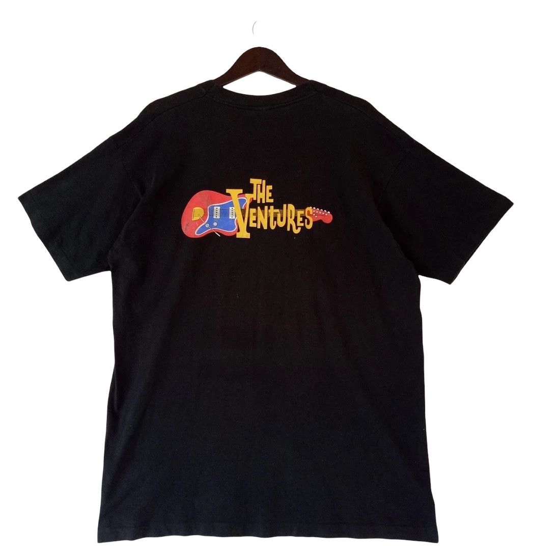 Band Tees VINTAGE THE VENTURES instrumental rock band promo tee shirt Size US XL / EU 56 / 4 - 1 Thumbnail