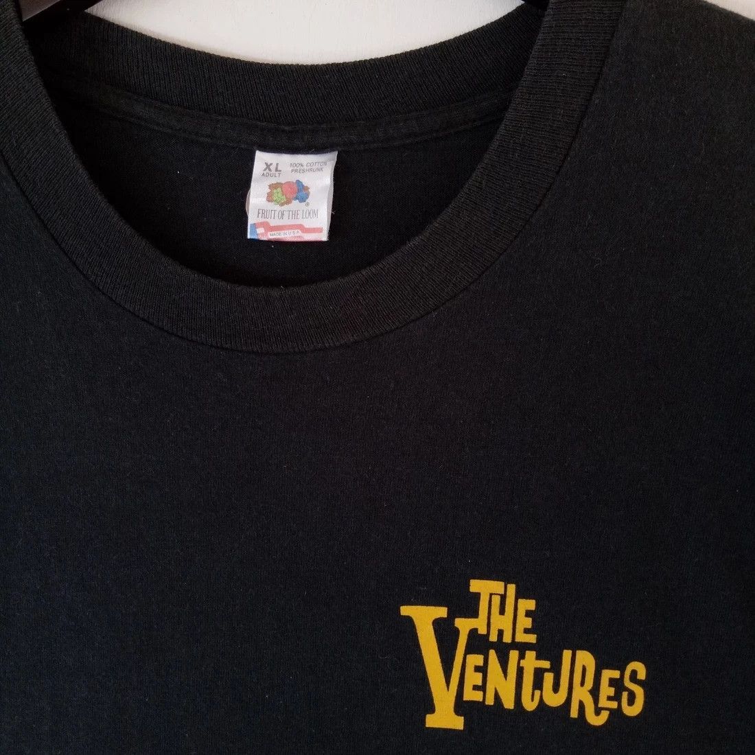 Band Tees VINTAGE THE VENTURES instrumental rock band promo tee shirt Size US XL / EU 56 / 4 - 3 Thumbnail