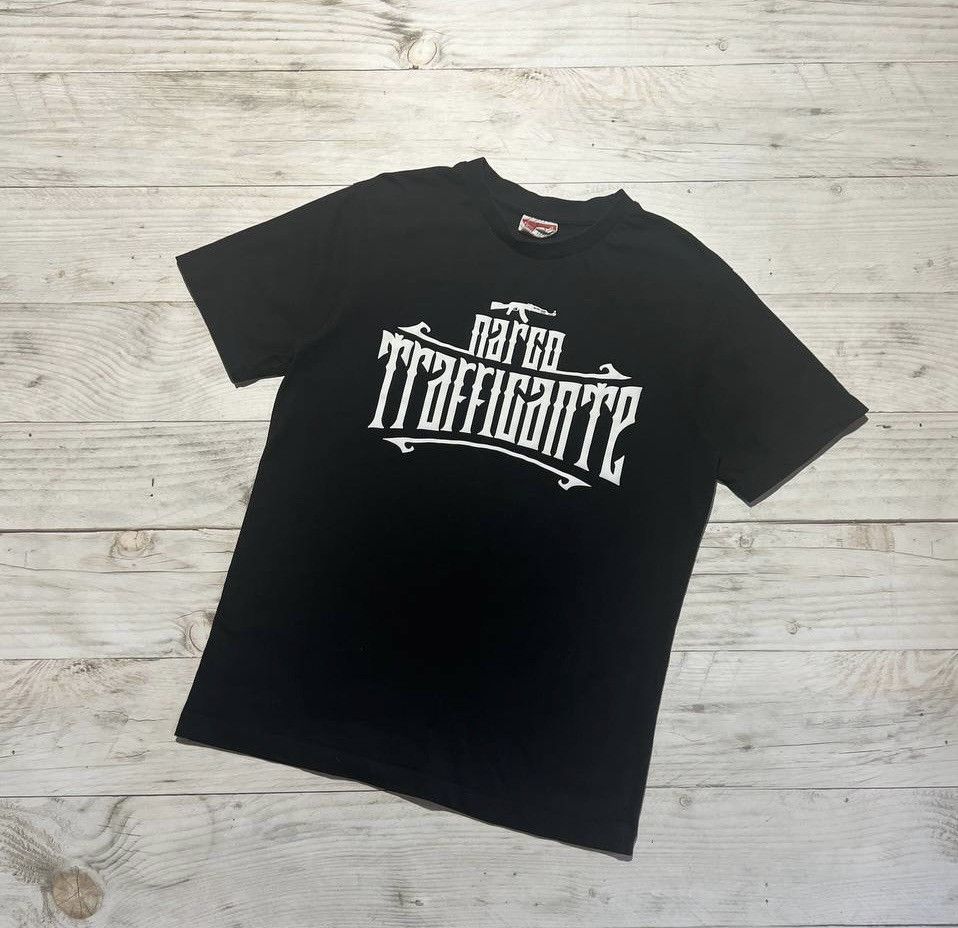 Band Tees 18 Karat Supremos Narco Trafficante AK 47 Rap T-Shirt Size US L / EU 52-54 / 3 - 1 Thumbnail