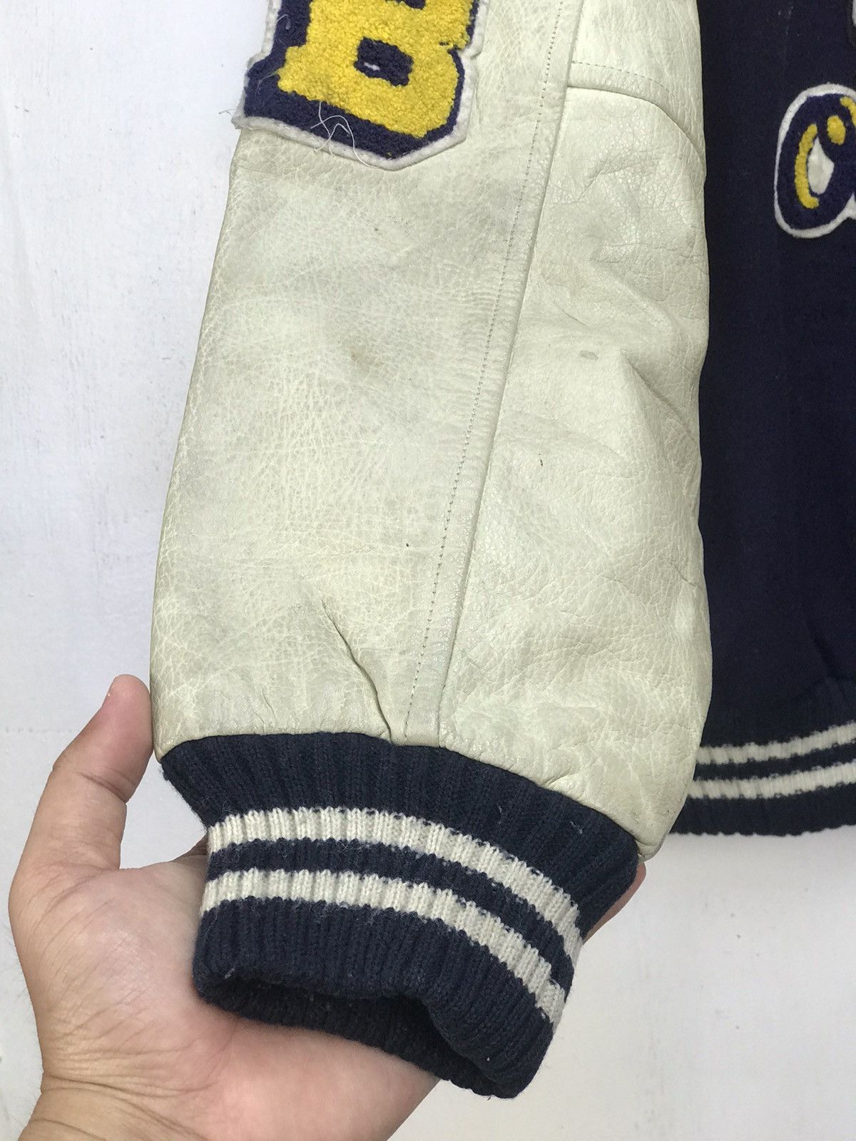 Vintage Vintage Funny Bear Oakland Letterman Varsity Jacket Size US M / EU 48-50 / 2 - 11 Thumbnail