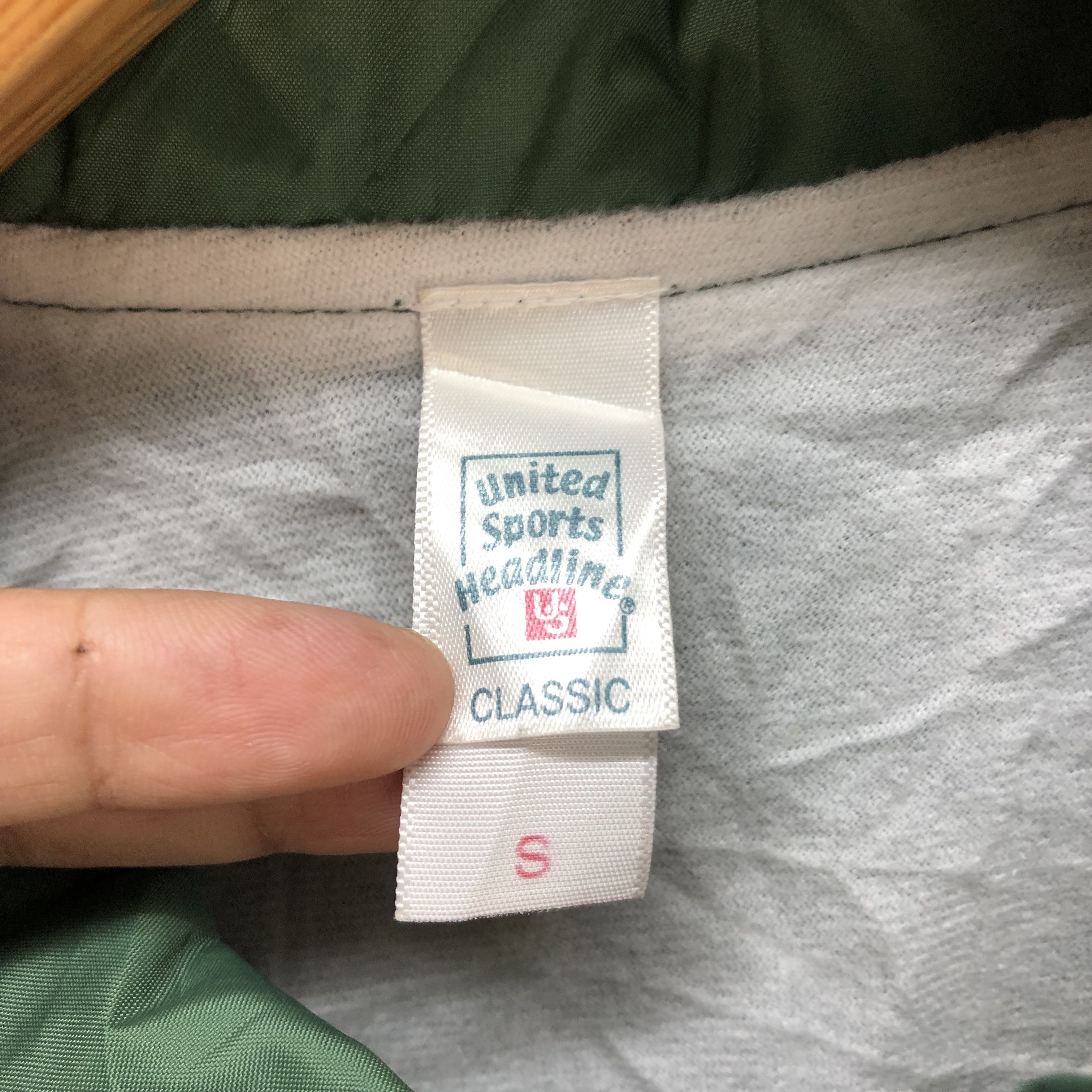 Japanese Brand KAJIKA GUITAR ENSEMBLE COACH JACKET #7172-115 Size US S / EU 44-46 / 1 - 8 Thumbnail