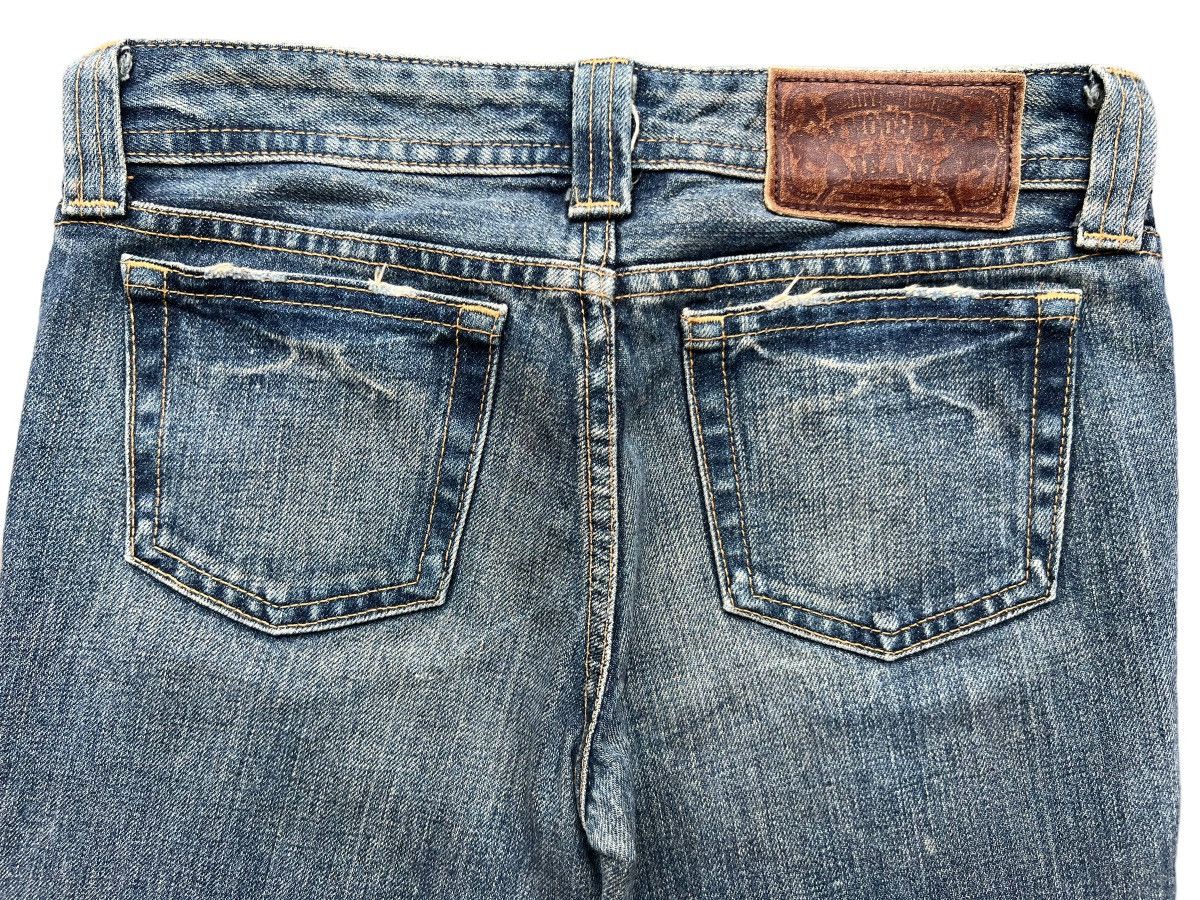 Japanese Brand Japanese Faded Distressed Denim Flare Jeans 28x32 Size 28" / US 6 / IT 42 - 9 Thumbnail