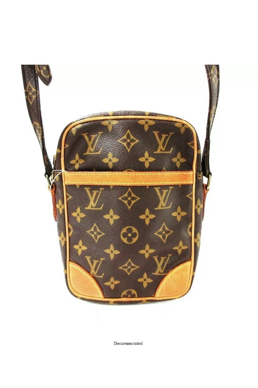 Louis Vuitton Danube Crossbody Bag Size ONE SIZE - 1 Thumbnail