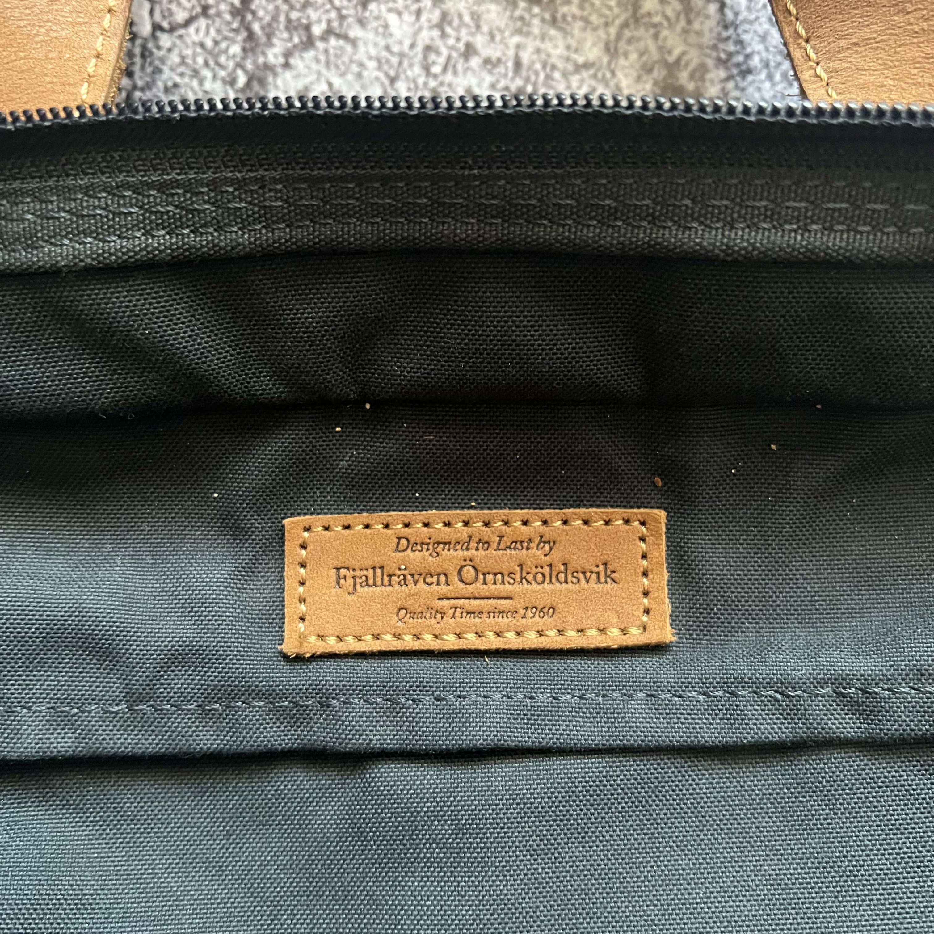 Fjallraven Fjallraven Totepack No. 1 G-1000 Backpack Messenger Bag Size ONE SIZE - 14 Thumbnail