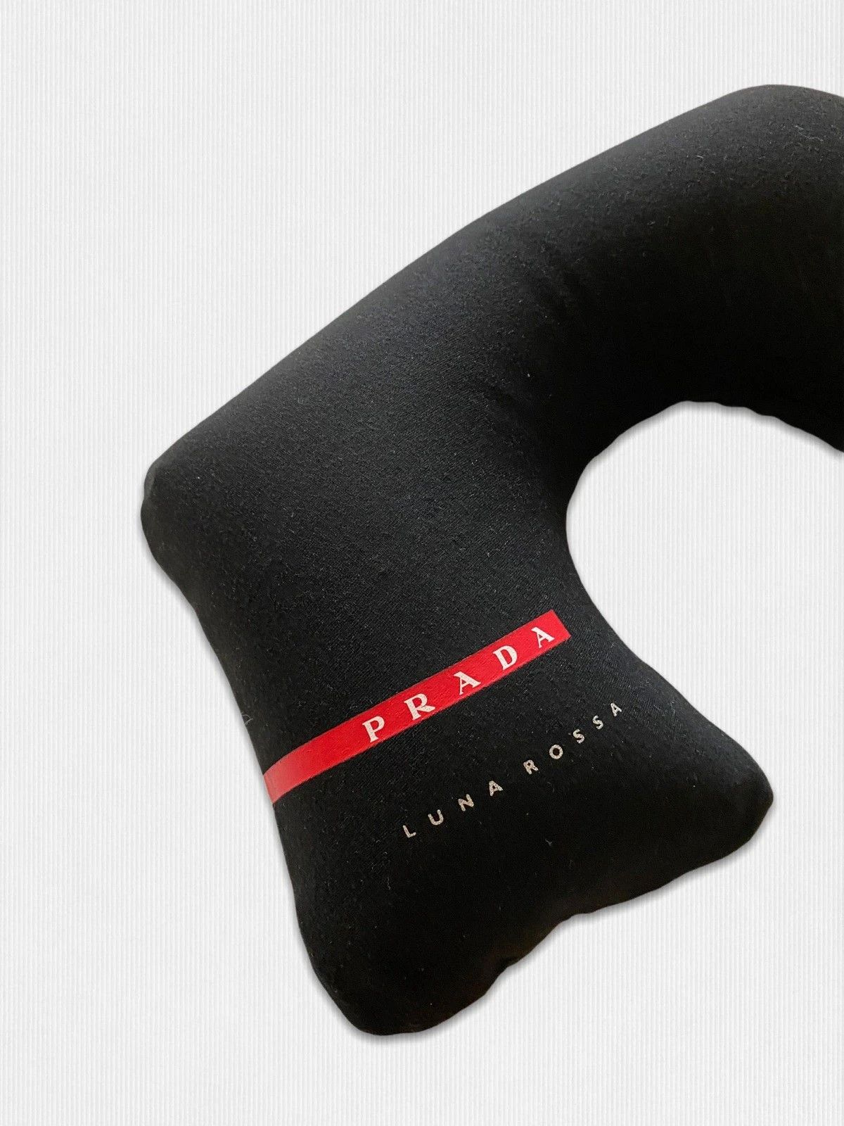 Prada × Vintage PRADA LUNA ROSSA perfume gift Inflatable Travel Pillow RARE Size ONE SIZE - 4 Thumbnail