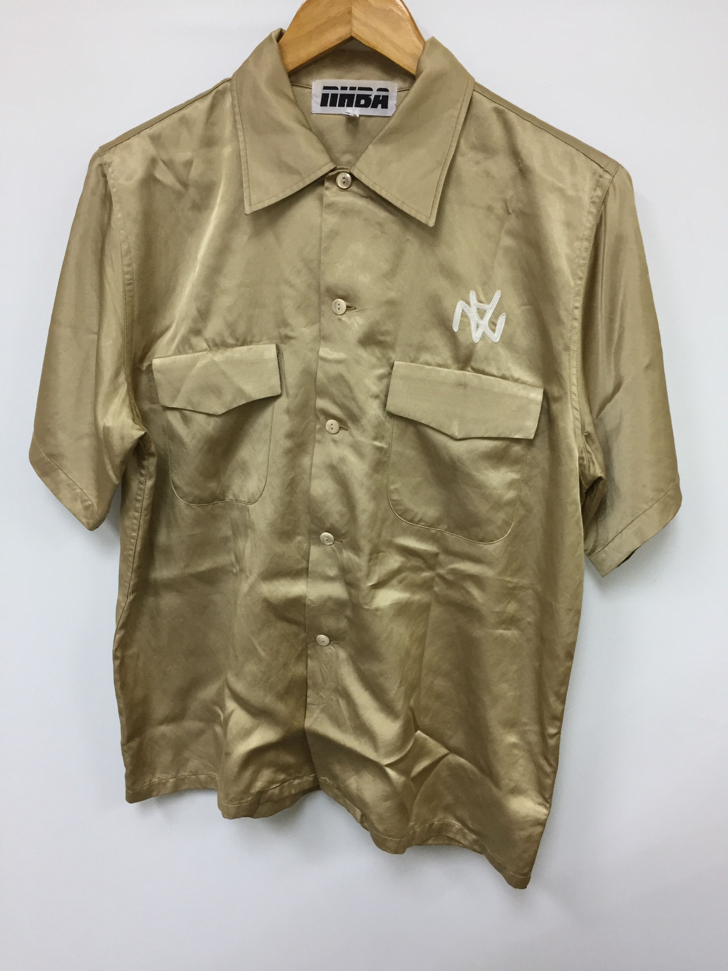 Bathing ape size large deals jungle button up shirt size large