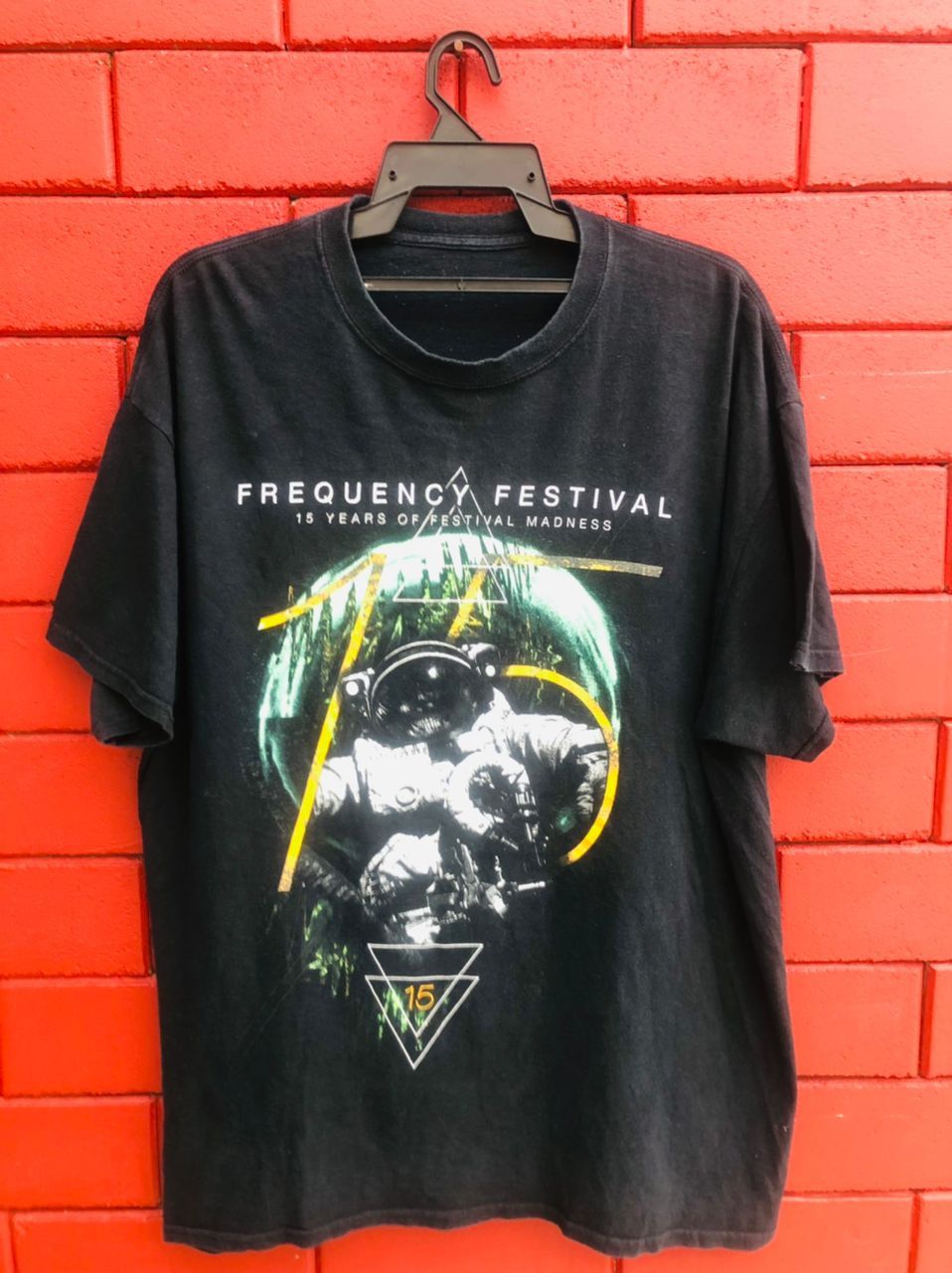 Band Tees × Vintage Vintage Frecuency Festival Band Music Shirt Size US L / EU 52-54 / 3 - 1 Thumbnail