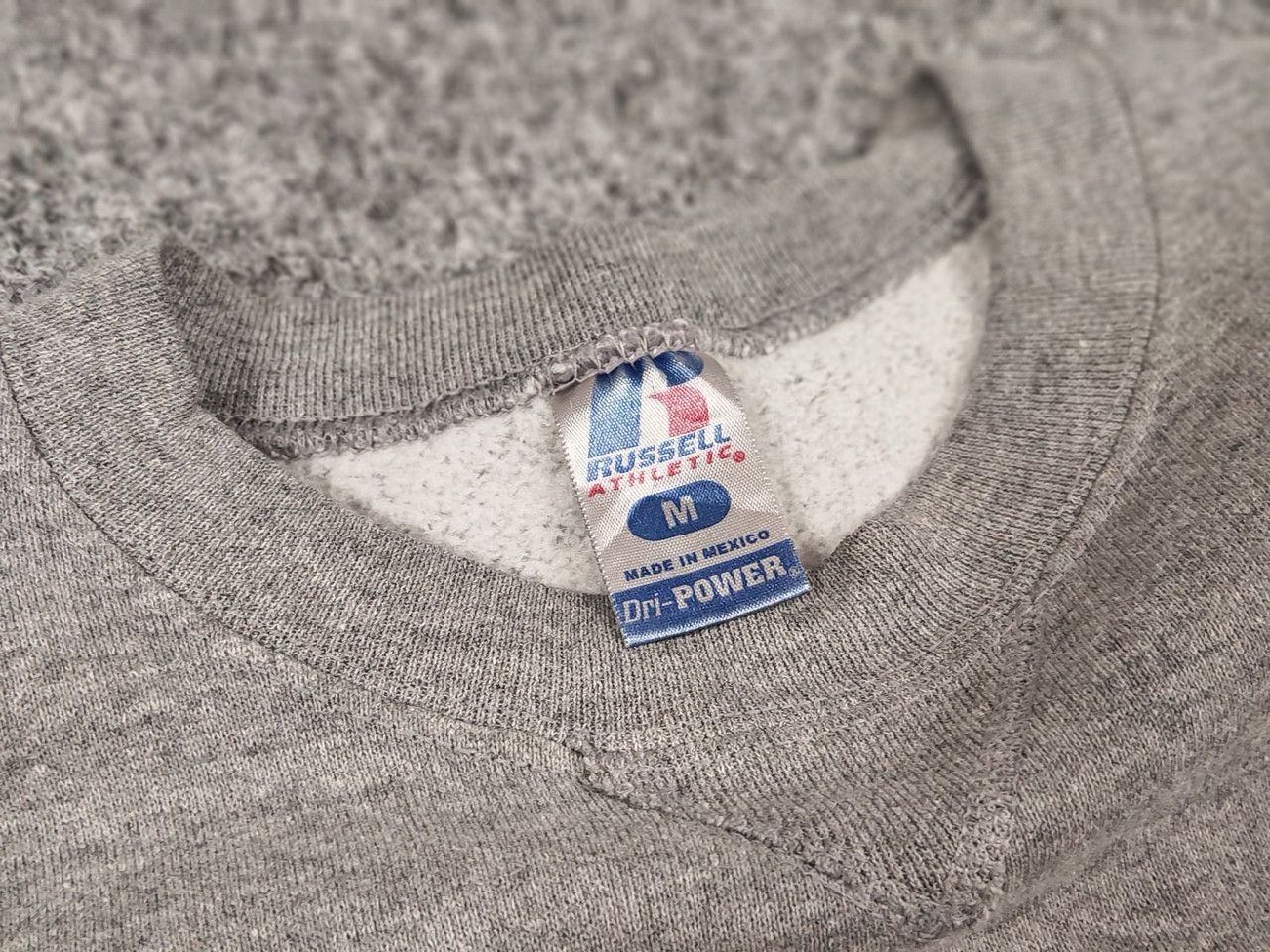 Russell Athletic Vintage 90s Russell Athletic Gray Blank Sweatshirt Pullover Size US M / EU 48-50 / 2 - 5 Thumbnail