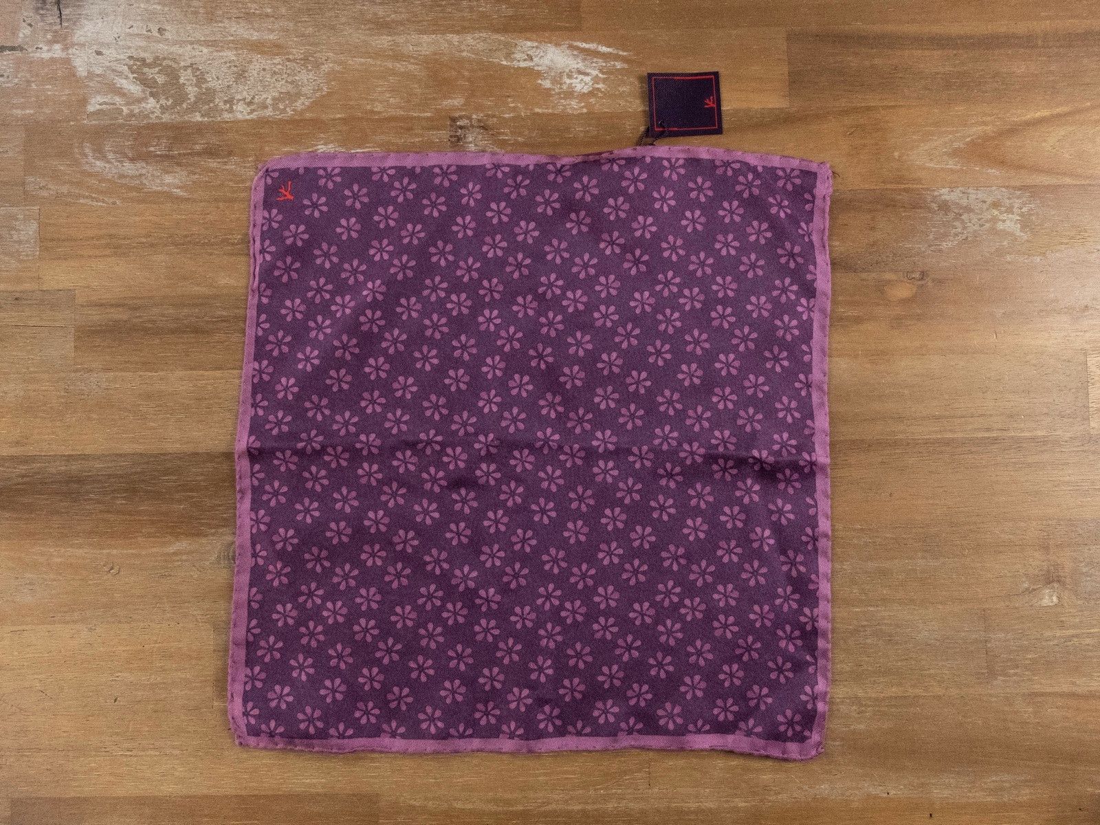 Isaia ISAIA purple floral print silk pocket square authentic NWT Size ONE SIZE - 1 Thumbnail