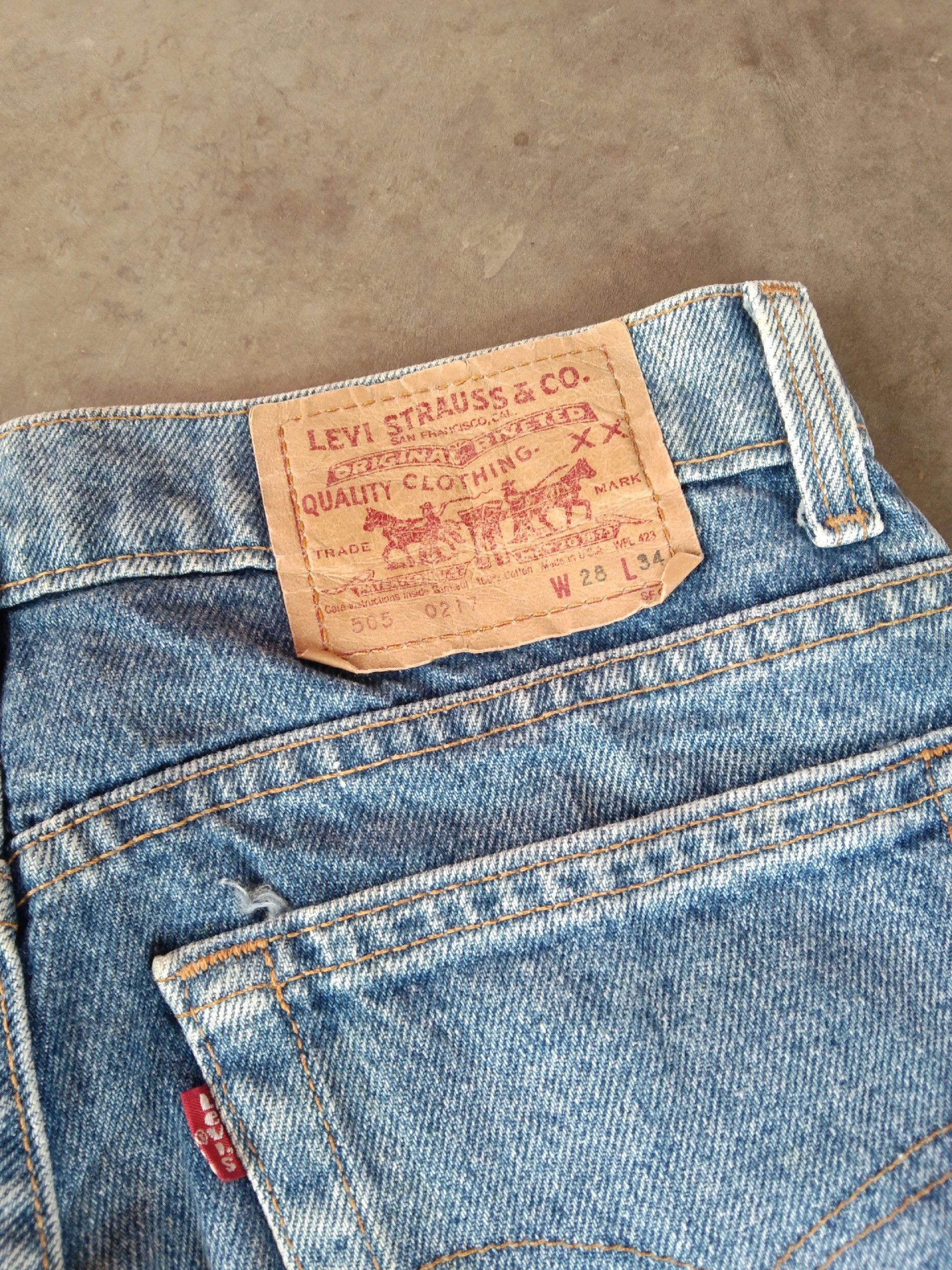 Levi's 80s Vintage Levi's Jeans 505 Made In USA Light Wash 28x29 Size US 28 / EU 44 - 4 Thumbnail