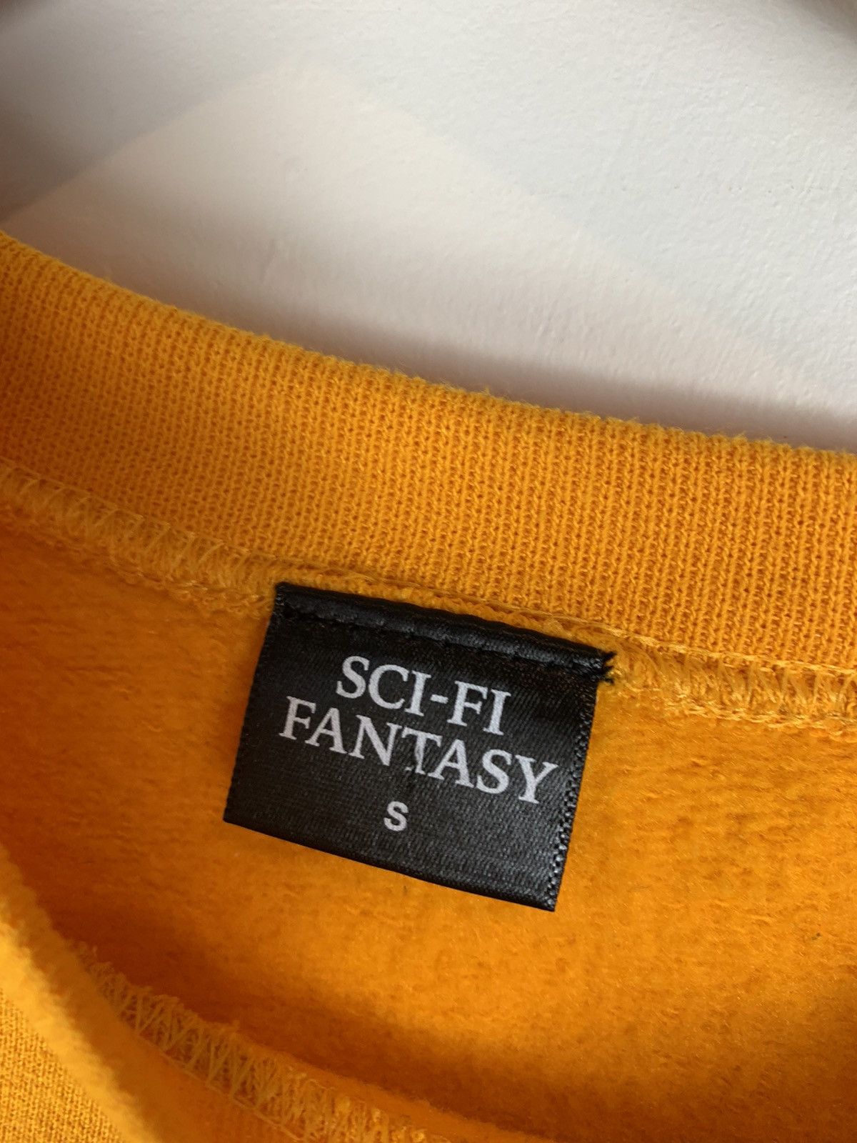 Sci-Fi Fantasy Sci-fi fantasy crewneck Size US S / EU 44-46 / 1 - 3 Thumbnail