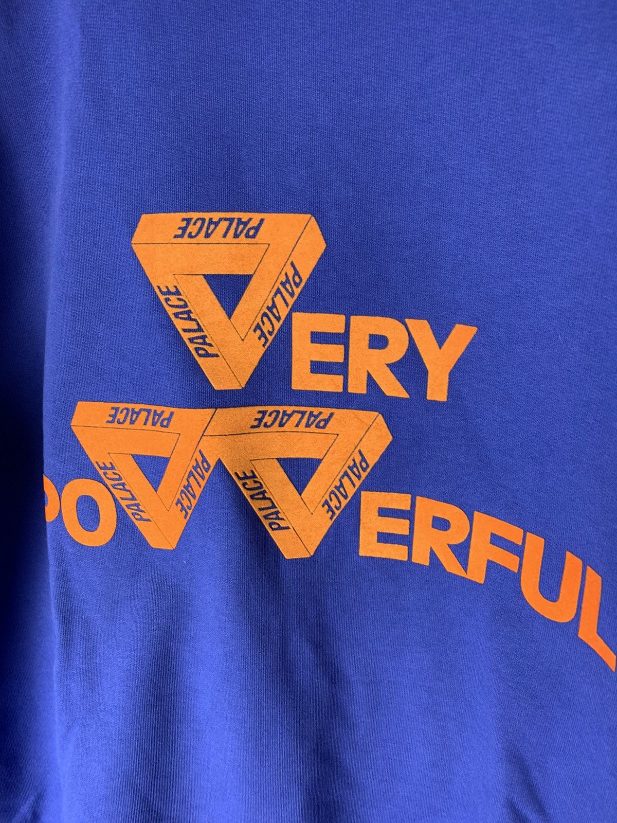 Palace Palace powerful crewneck Size US M / EU 48-50 / 2 - 2 Thumbnail
