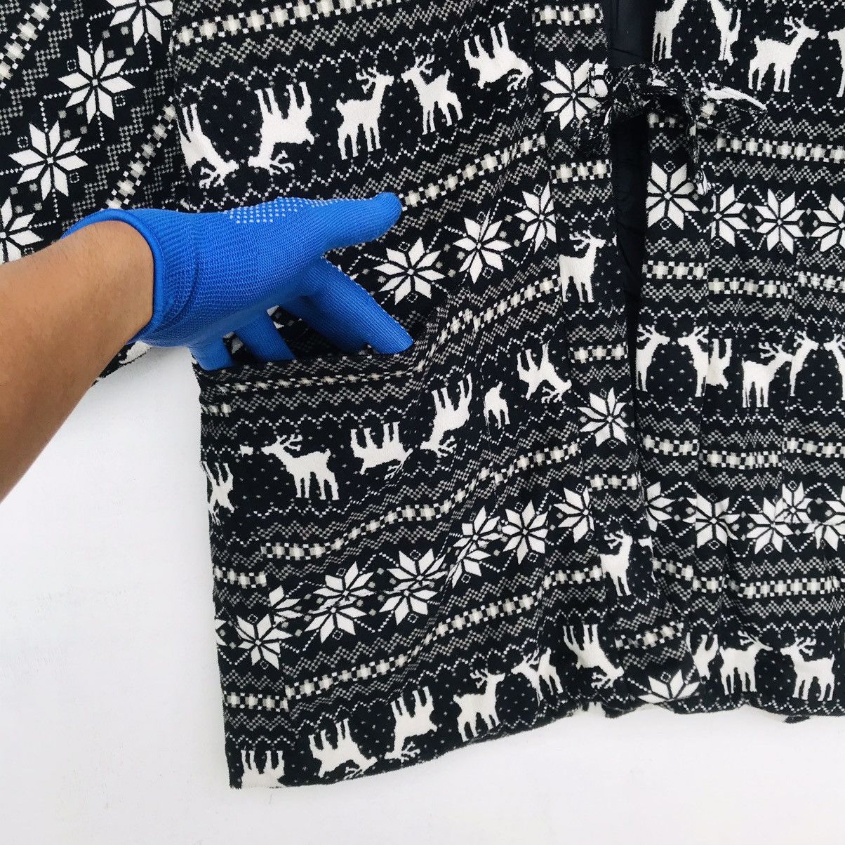 Japanese Brand Yoichi Japanese exclusive kimono Full print deer navajo art Size US L / EU 52-54 / 3 - 8 Thumbnail