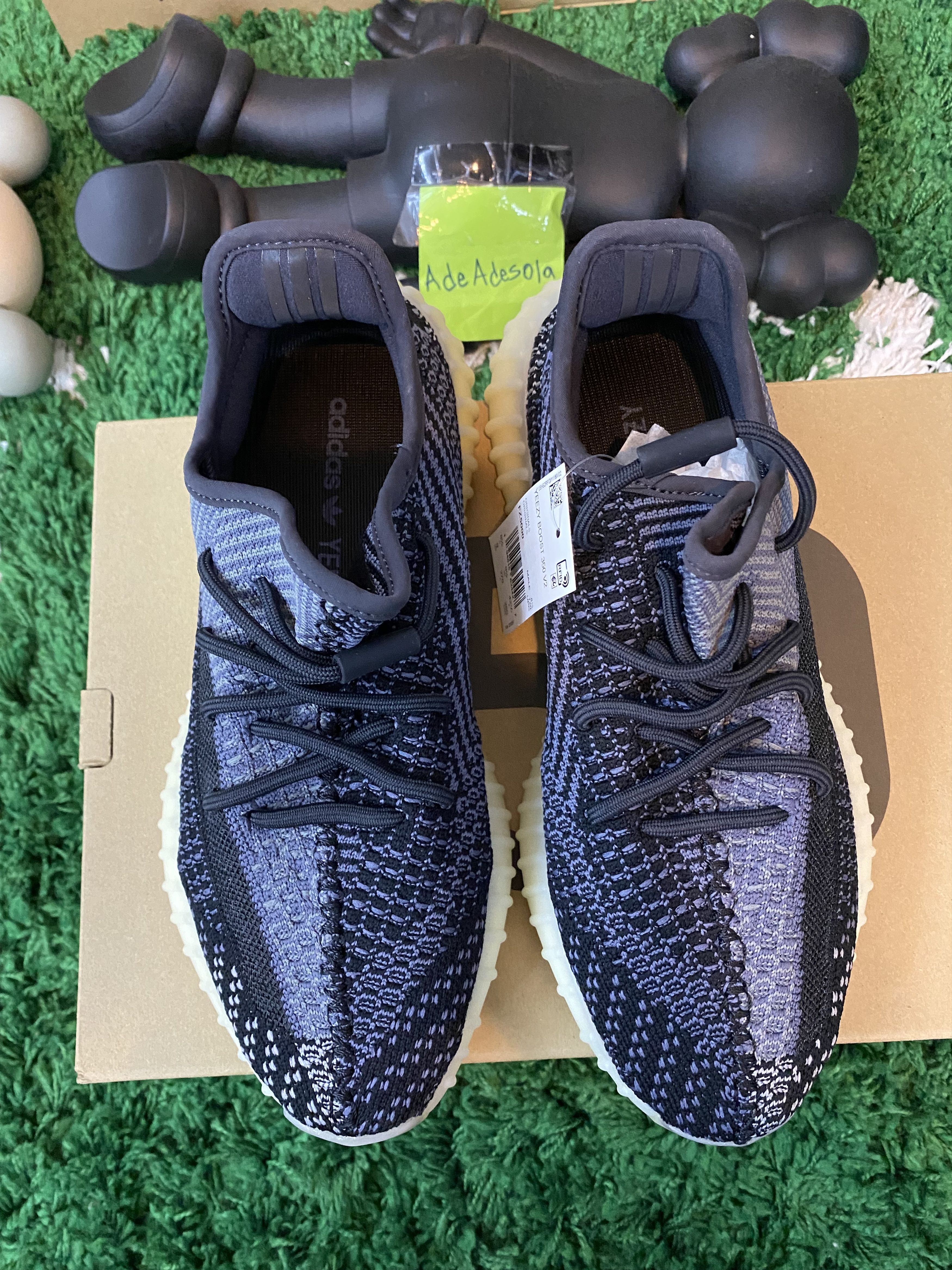 Adidas × Kanye West Yeezy Boost 350 V2 - Carbon - FZ5000 Size US 9 / EU 42 - 3 Thumbnail