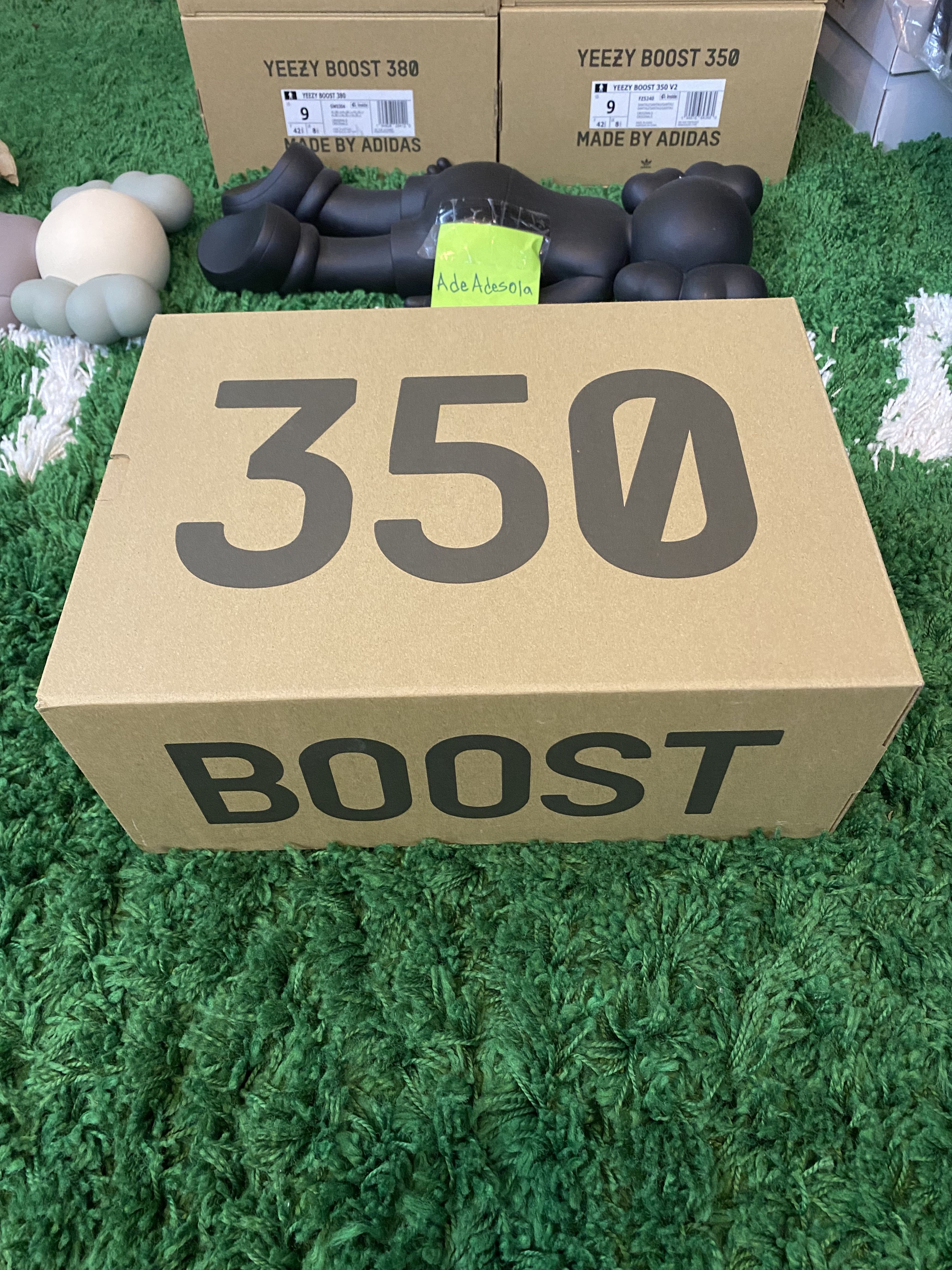 Adidas × Kanye West Yeezy Boost 350 V2 - Carbon - FZ5000 Size US 9 / EU 42 - 9 Thumbnail
