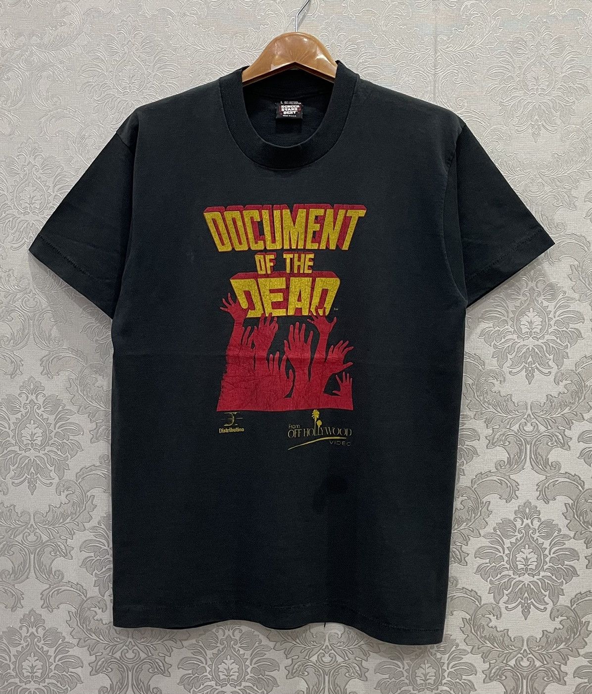 Vintage DOCUMENT of THE DEAD 80s Movie Promo tee Size US L / EU 52-54 / 3 - 1 Thumbnail