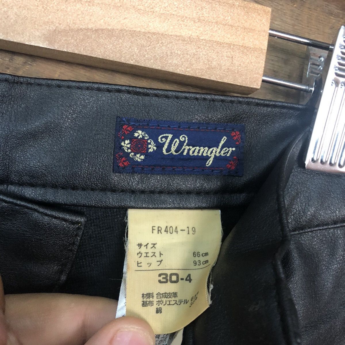 Leather DL Wrangler Black Straight synthetic Leather Pants #3366 Size 26" / US 2 / IT 38 - 12 Thumbnail