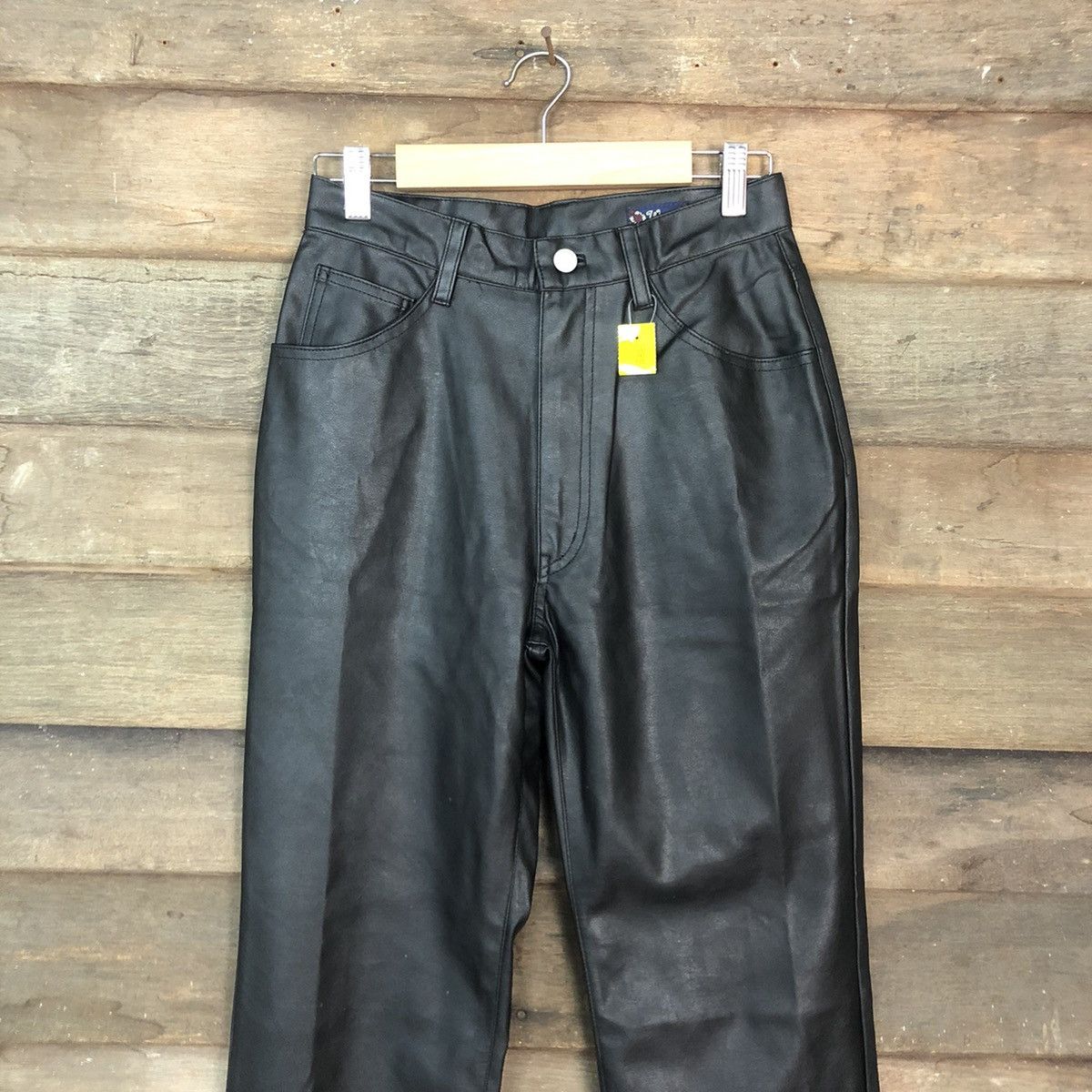 Leather DL Wrangler Black Straight synthetic Leather Pants #3366 Size 26" / US 2 / IT 38 - 2 Thumbnail