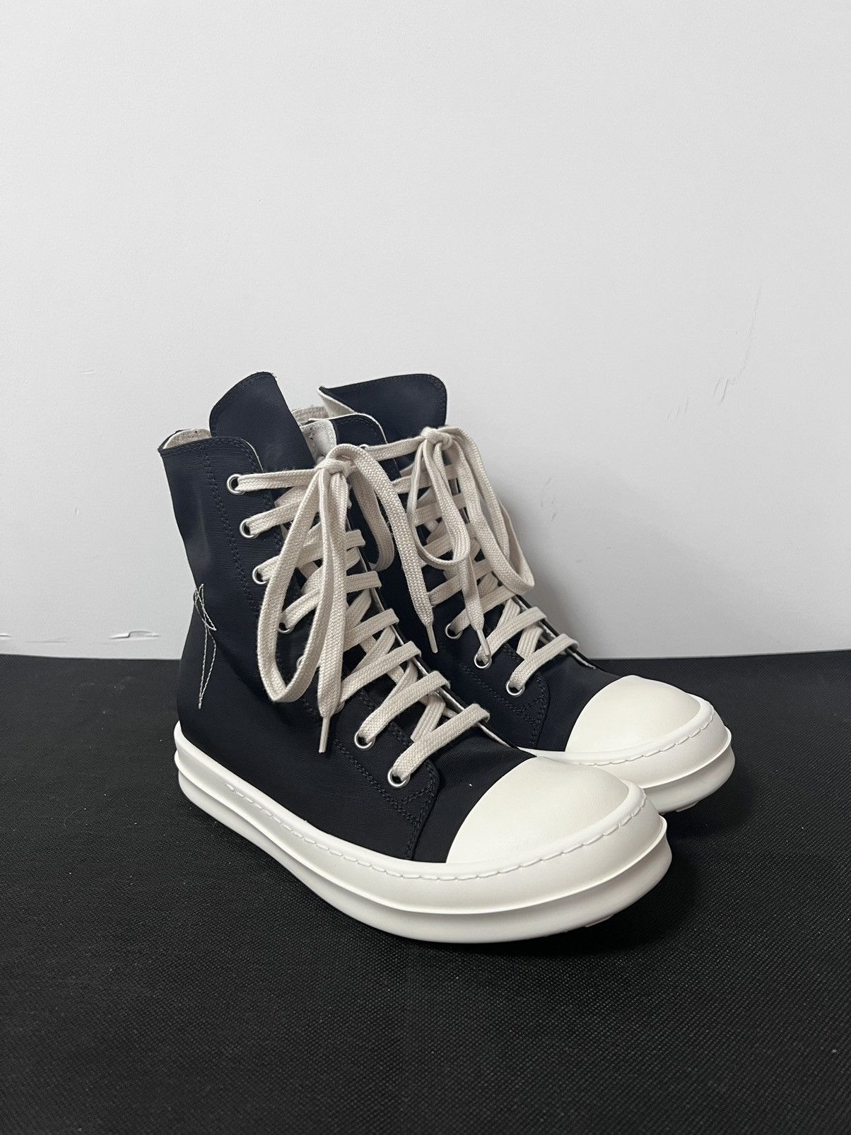 Rick Owens Drkshdw Rick owens drkshdw hexagram ramones high top sneakers sz36.5 Size US 6.5 / IT 36.5 - 6 Thumbnail