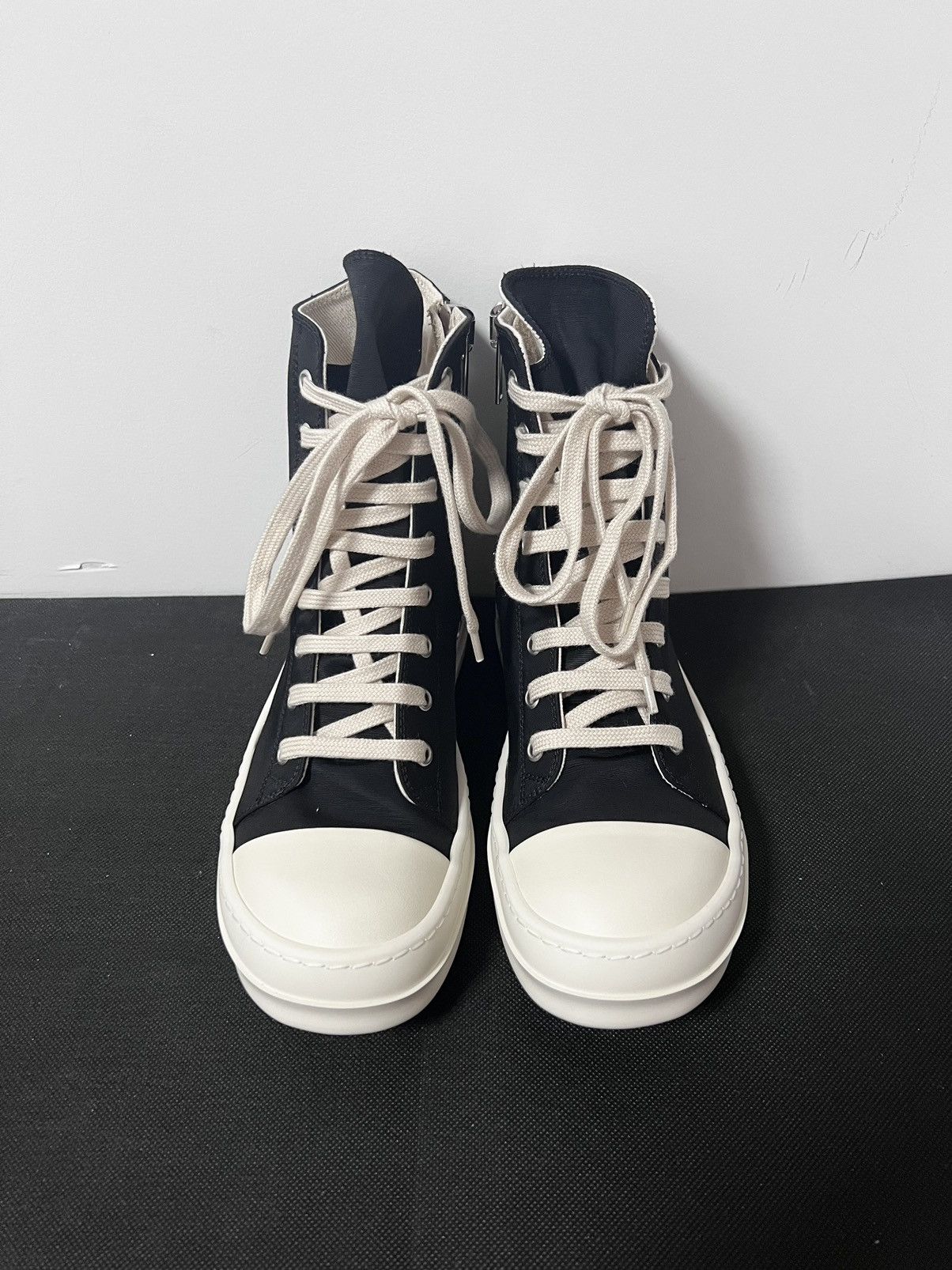Rick Owens Drkshdw Rick owens drkshdw hexagram ramones high top sneakers sz36.5 Size US 6.5 / IT 36.5 - 4 Thumbnail