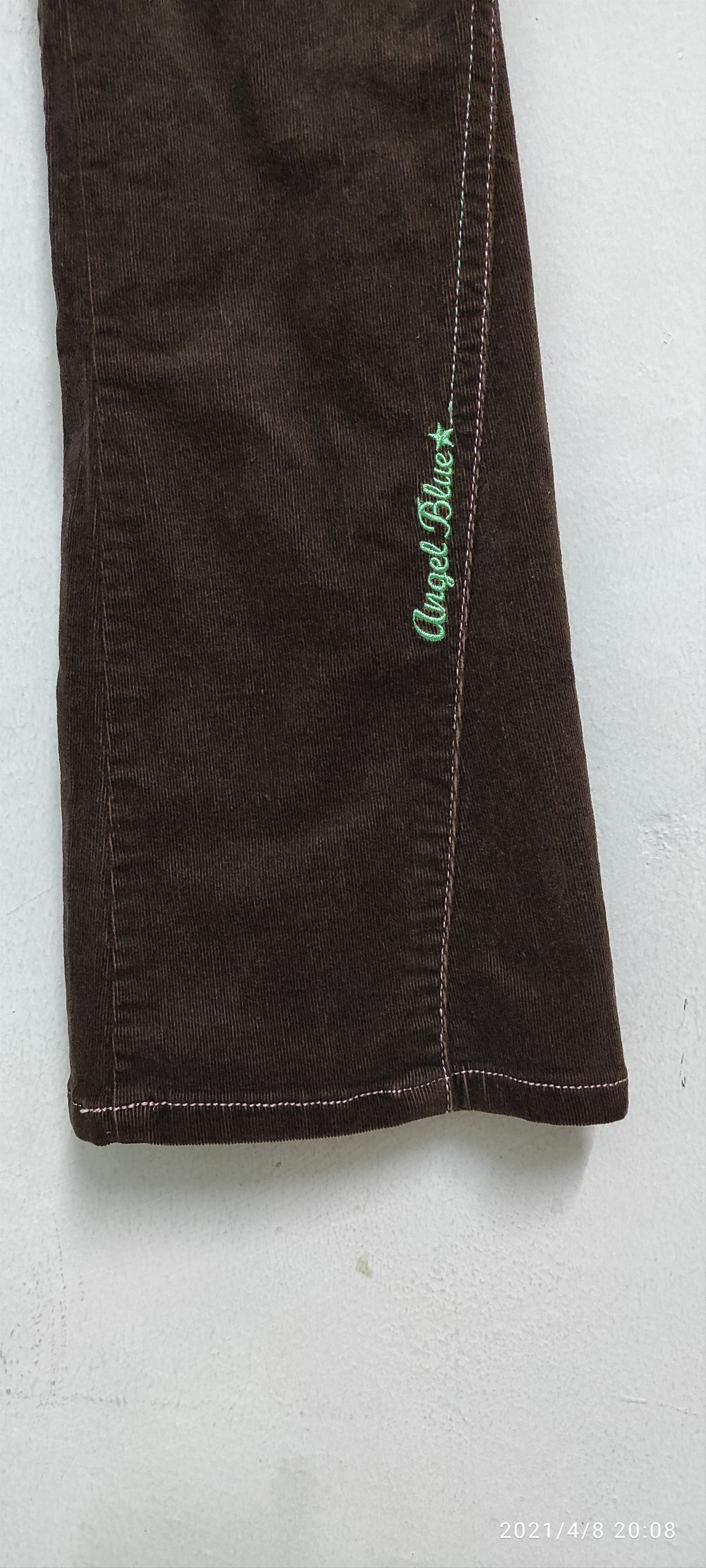 Angel Blue Archive Angel Blue Velvet Flair velvet embroidered jeans Size 27" / US 4 / IT 40 - 12 Thumbnail