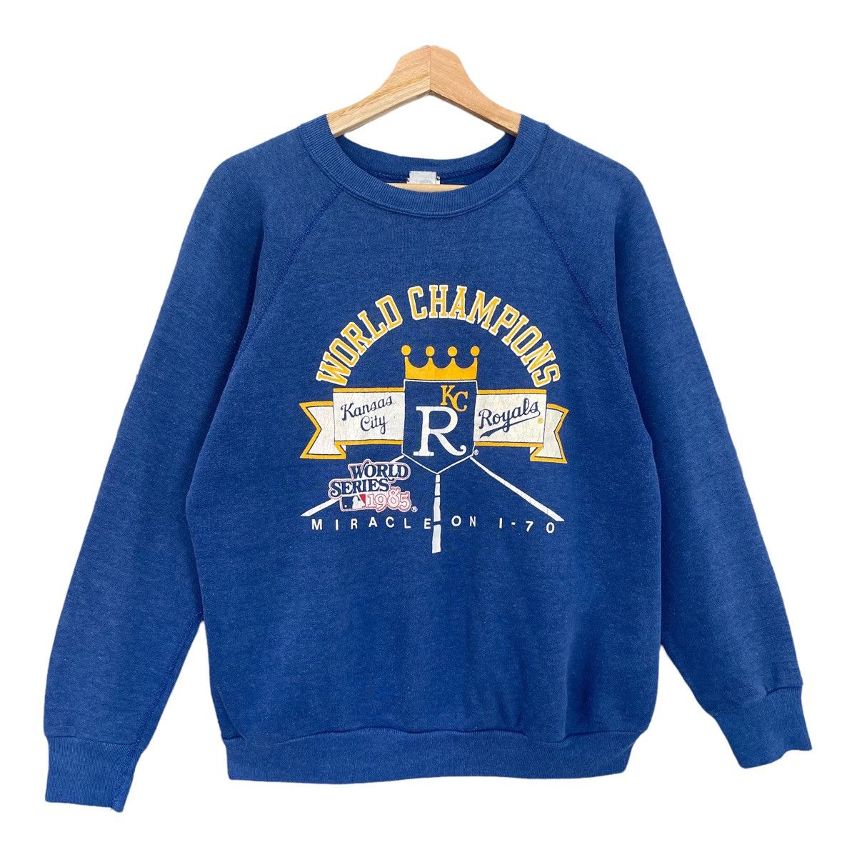 Salem Sportswear Vintage 90s MLB Kansas City Royals Crewneck Sweatshirt Size US M / EU 48-50 / 2 - 1 Thumbnail