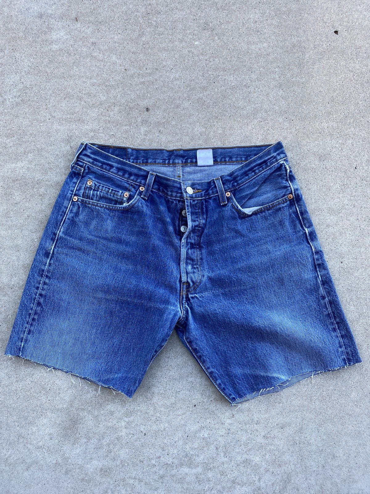 Levi's × Levi's Vintage Clothing × Vintage Vintage Levi’s 501 Jean shorts Jorts Size US 36 / EU 52 - 1 Thumbnail