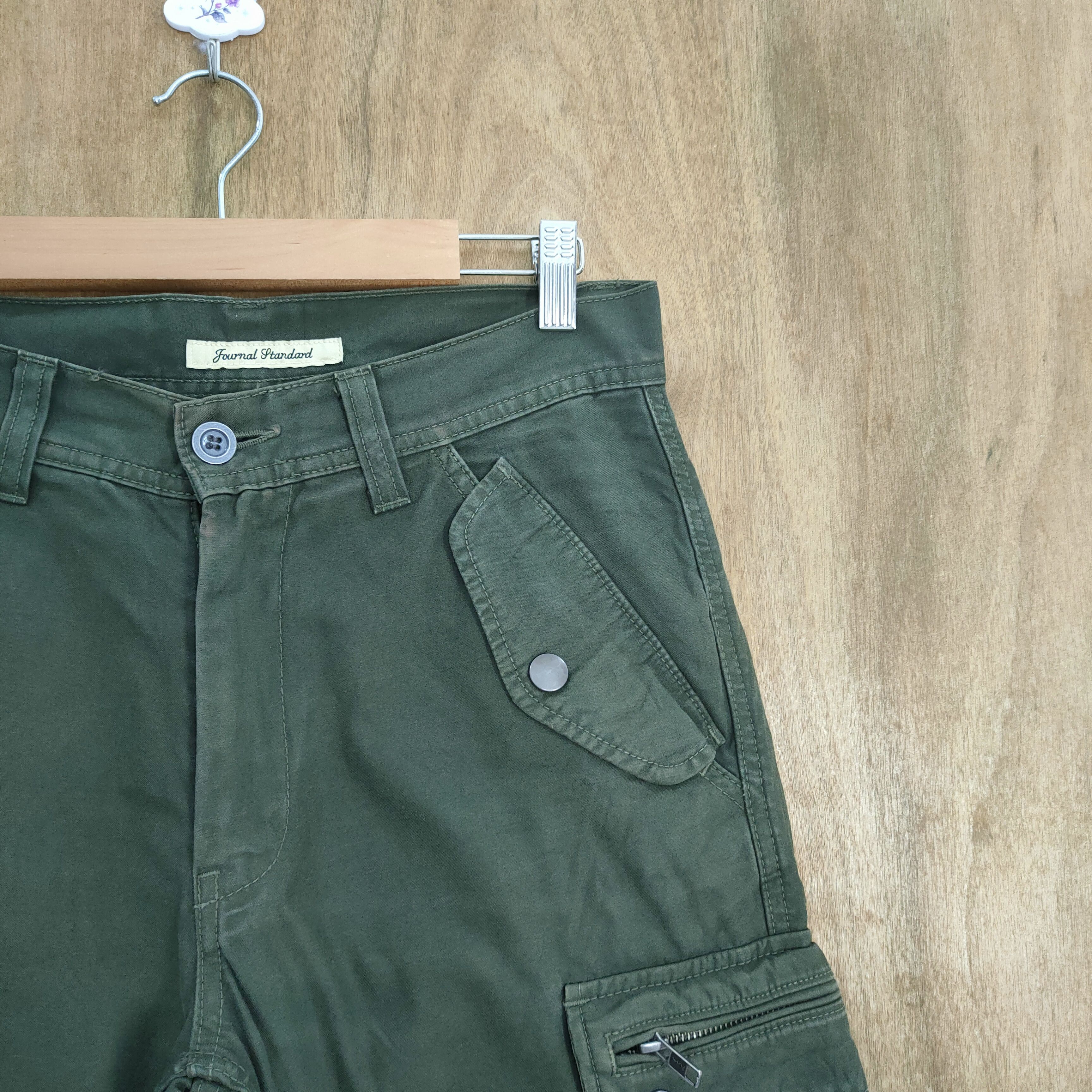 Japanese Brand VINTAGE JOURNAL GREEN CARGO PANTS Size US 30 / EU 46 - 5 Thumbnail