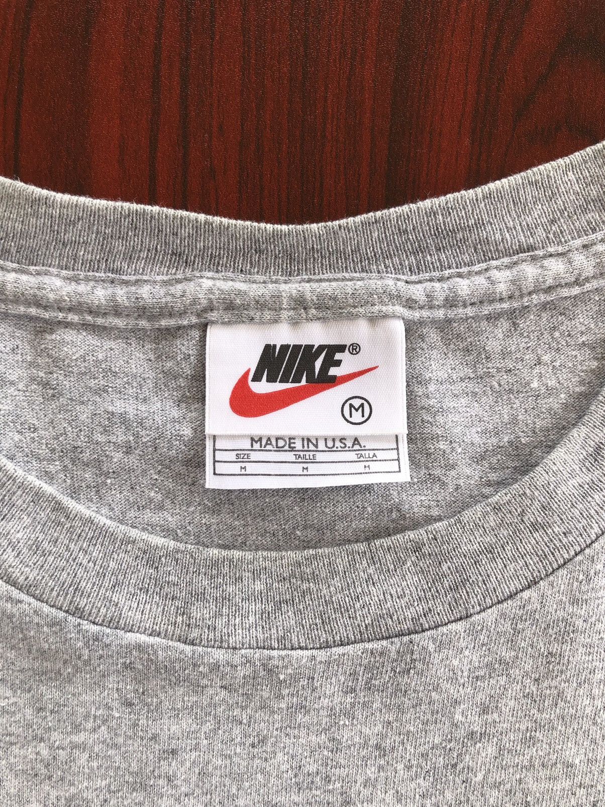Nike Vintage 90s Nike Big Side Spellout T-Shirt Size US M / EU 48-50 / 2 - 3 Thumbnail