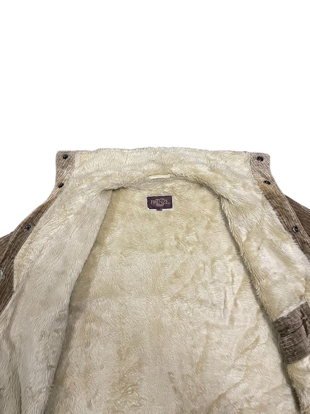 Japanese Brand Japanese Brand Corduroy Faux Fur Lining Chore Jacket Size US M / EU 48-50 / 2 - 8 Thumbnail